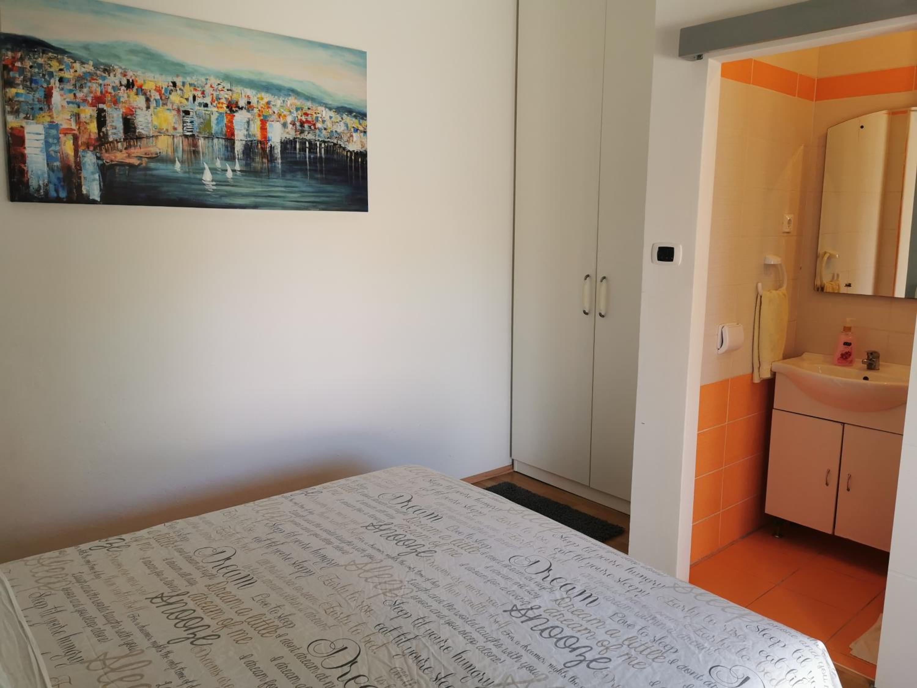 Apartments Mira