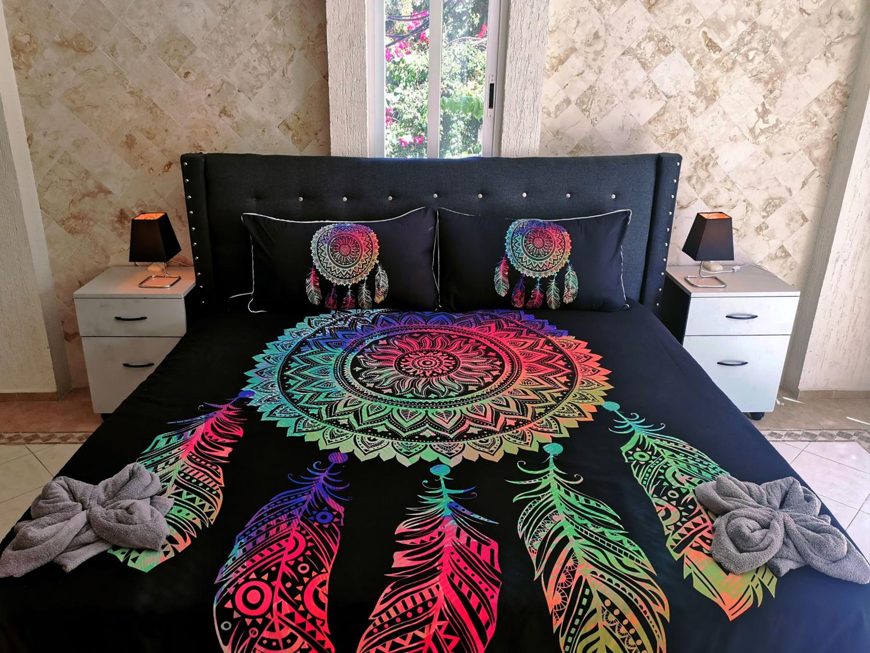 BEAUTIFUL & COZY NEAR BEACH Apartment Pool & KingSize Bed