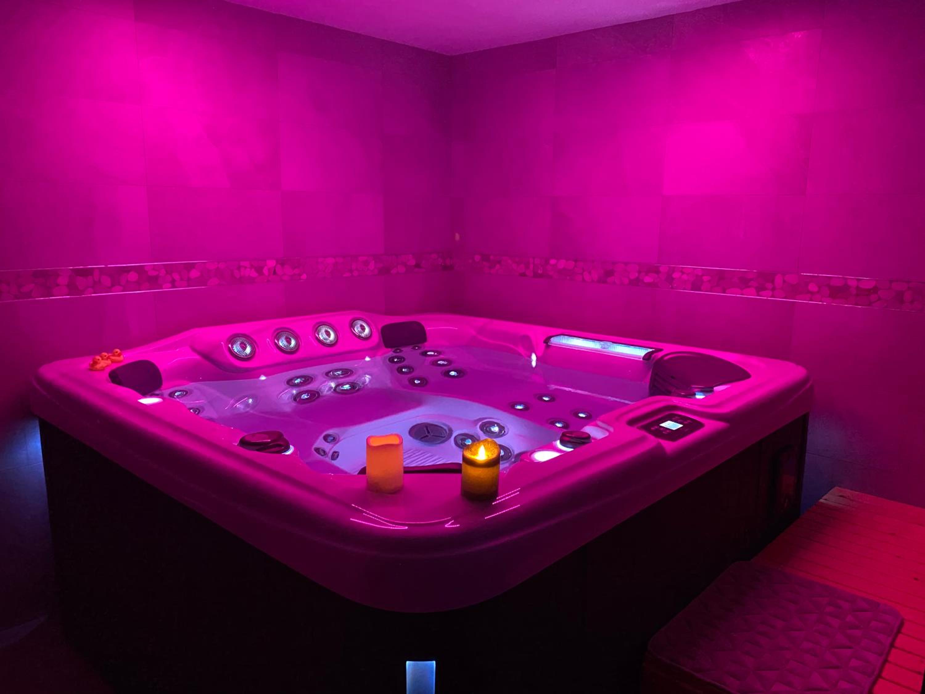 BALMA DEI CUP con SPA privata su richiesta view 2