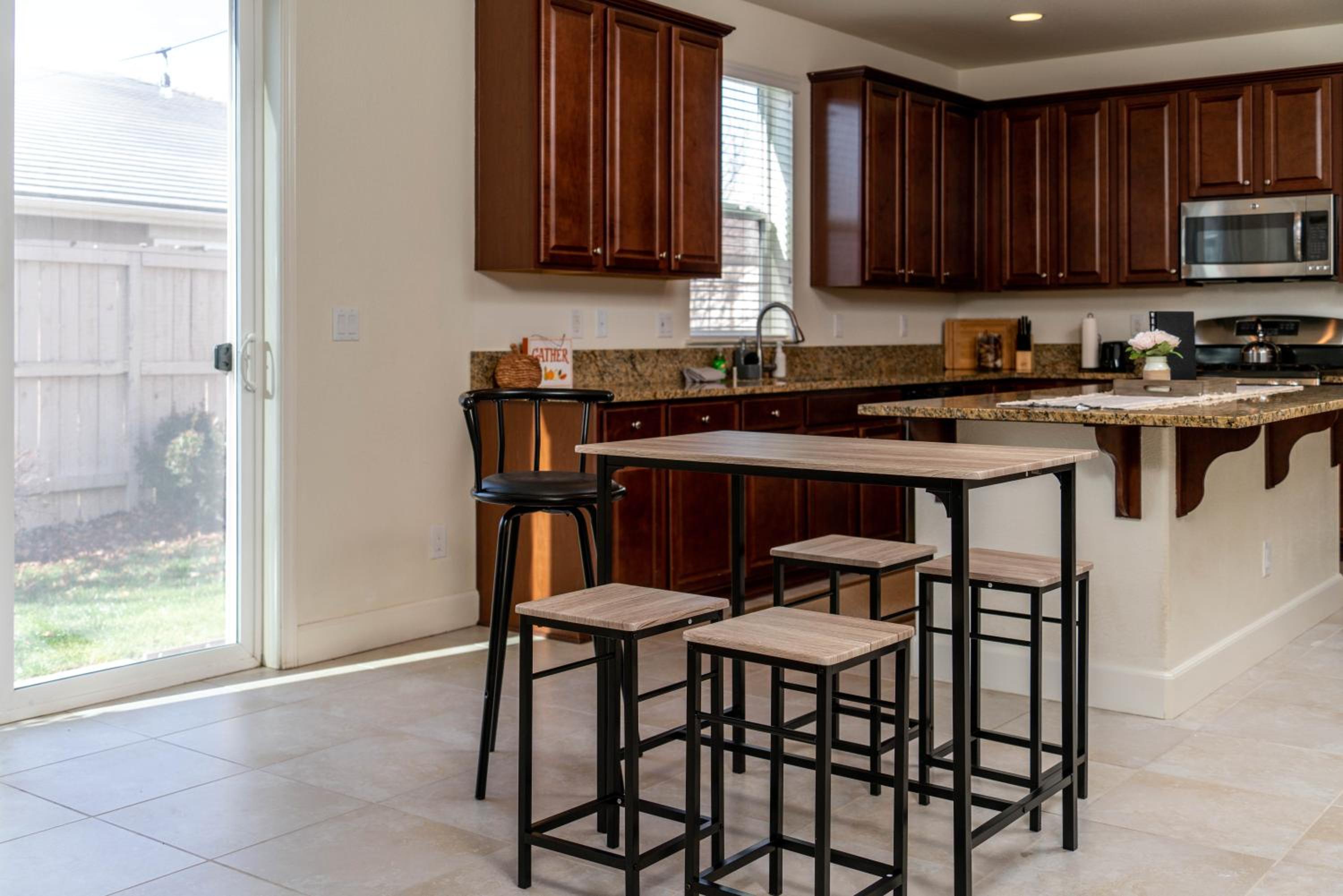 Dream Family Home in South Reno 4 bed 30 Min to Lake Tahoe - Property Image 50