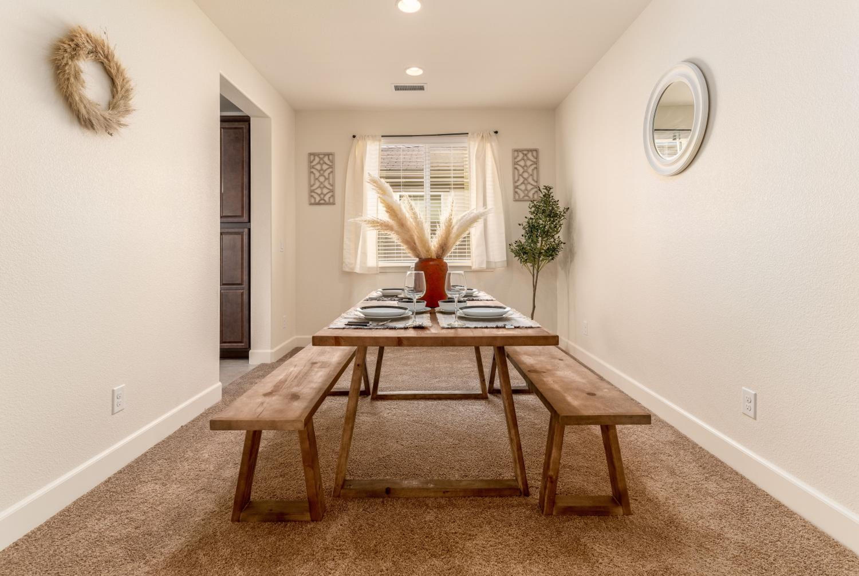 Dream Family Home in South Reno 4 bed 30 Min to Lake Tahoe - Property Image 16