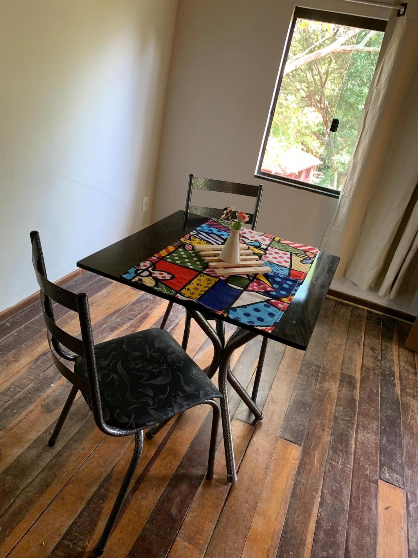 Casa Amarela Cipó Suítes e Cipó Kombi VIP 600m centro Serra do Cipó