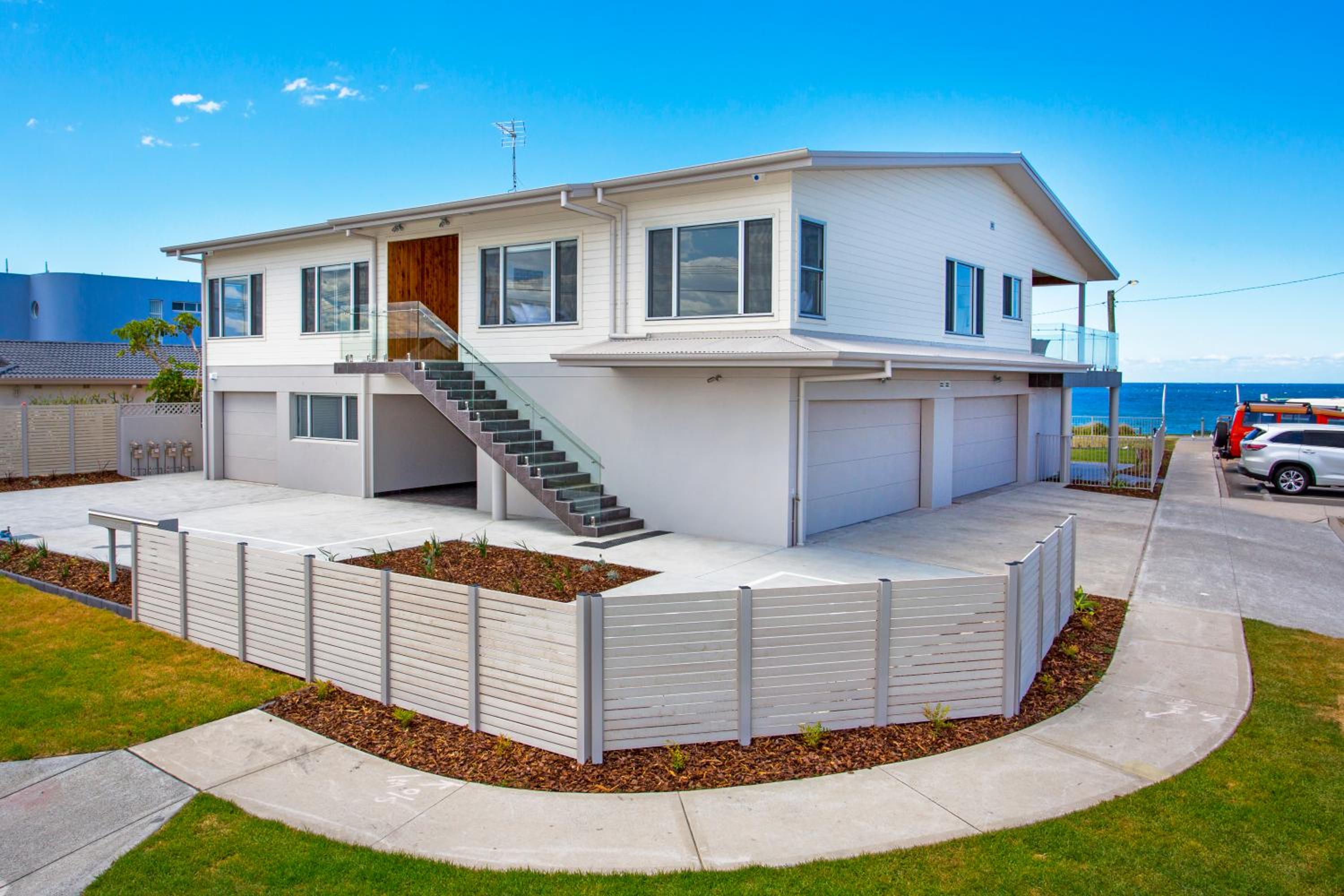 Seabreeze Stays on the Beach - Property Image 28