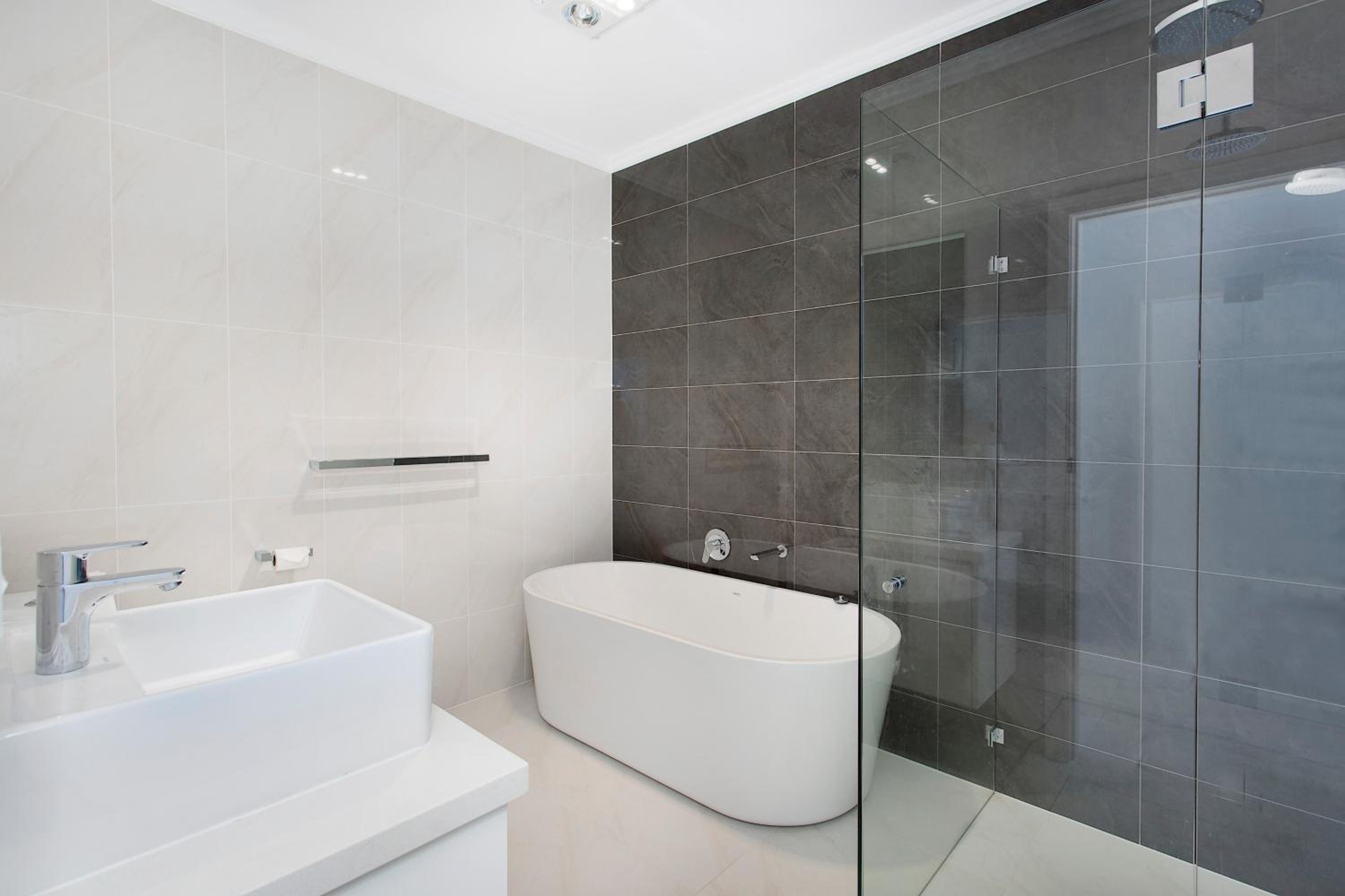 Seabreeze Stays on the Beach - Property Image 6