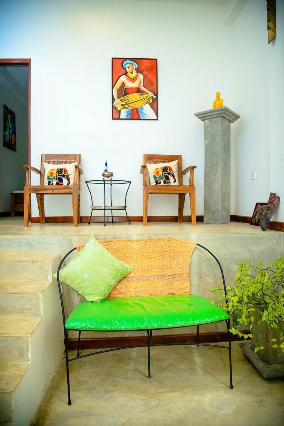 kandy hill villa