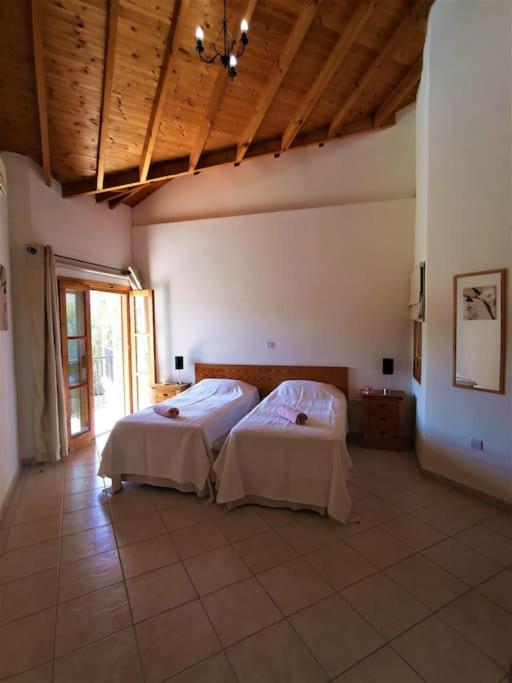 Unique Stonehouse Traditional Villa in Ayia Anna view 3
