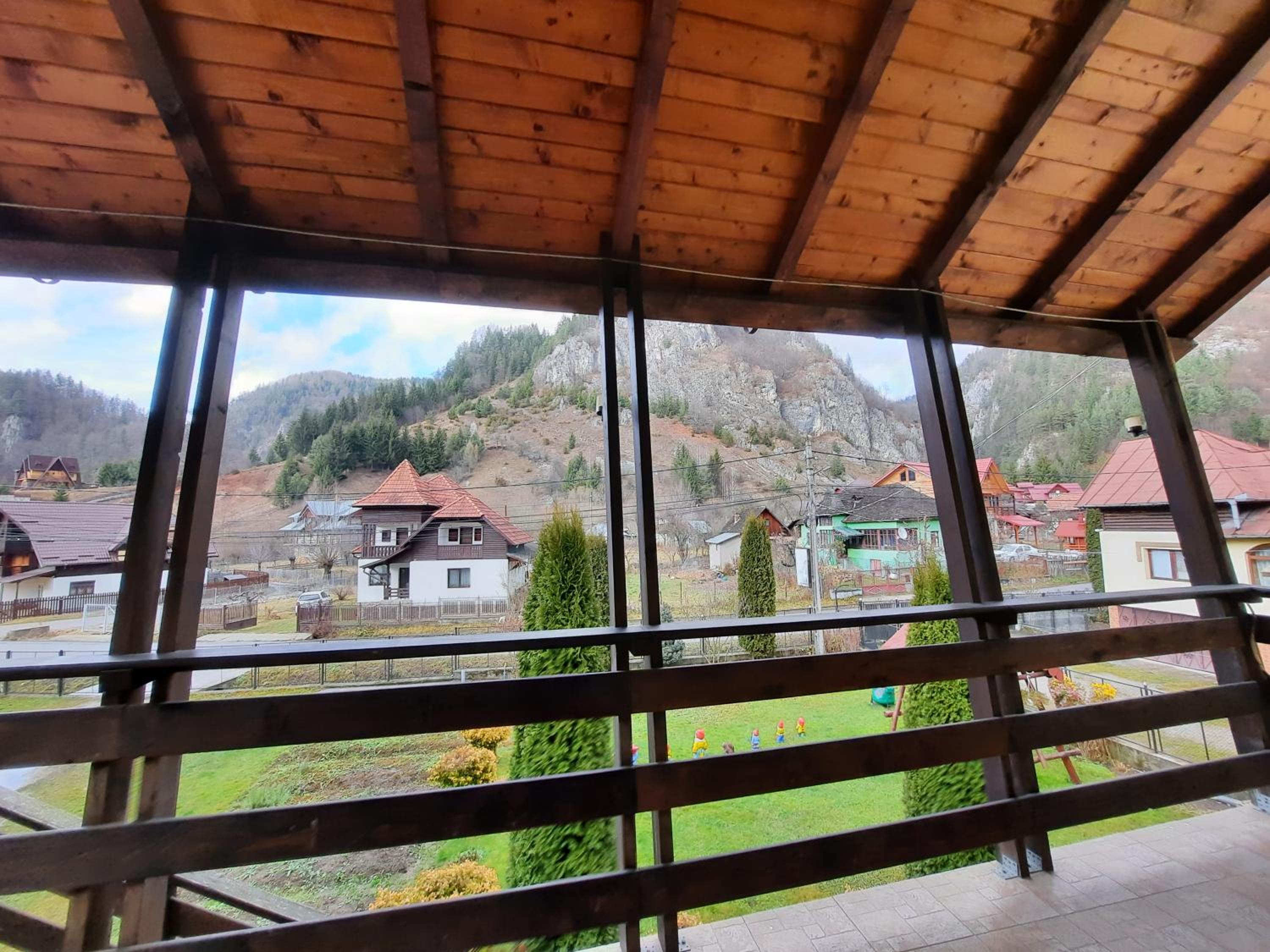 Pensiunea Casa Soarelui