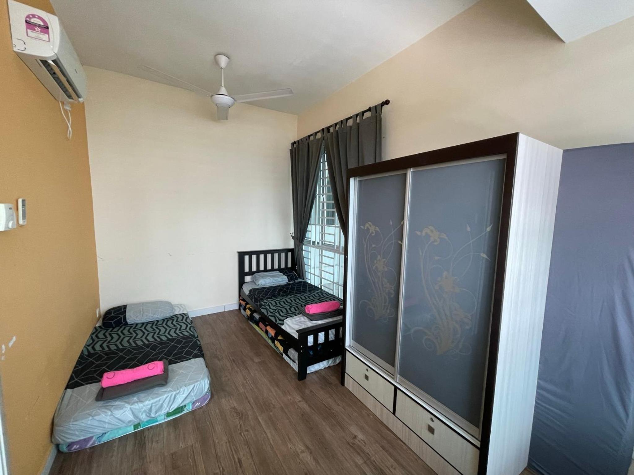 Baojuwu@2 Bedrooms Akademik Suites Austin Height