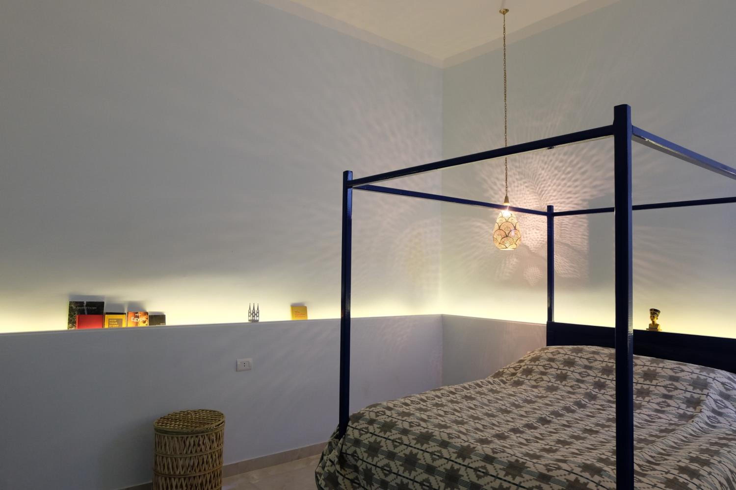Luxury Ground Floor Appartment , BEST mountain views! near Temples view 4