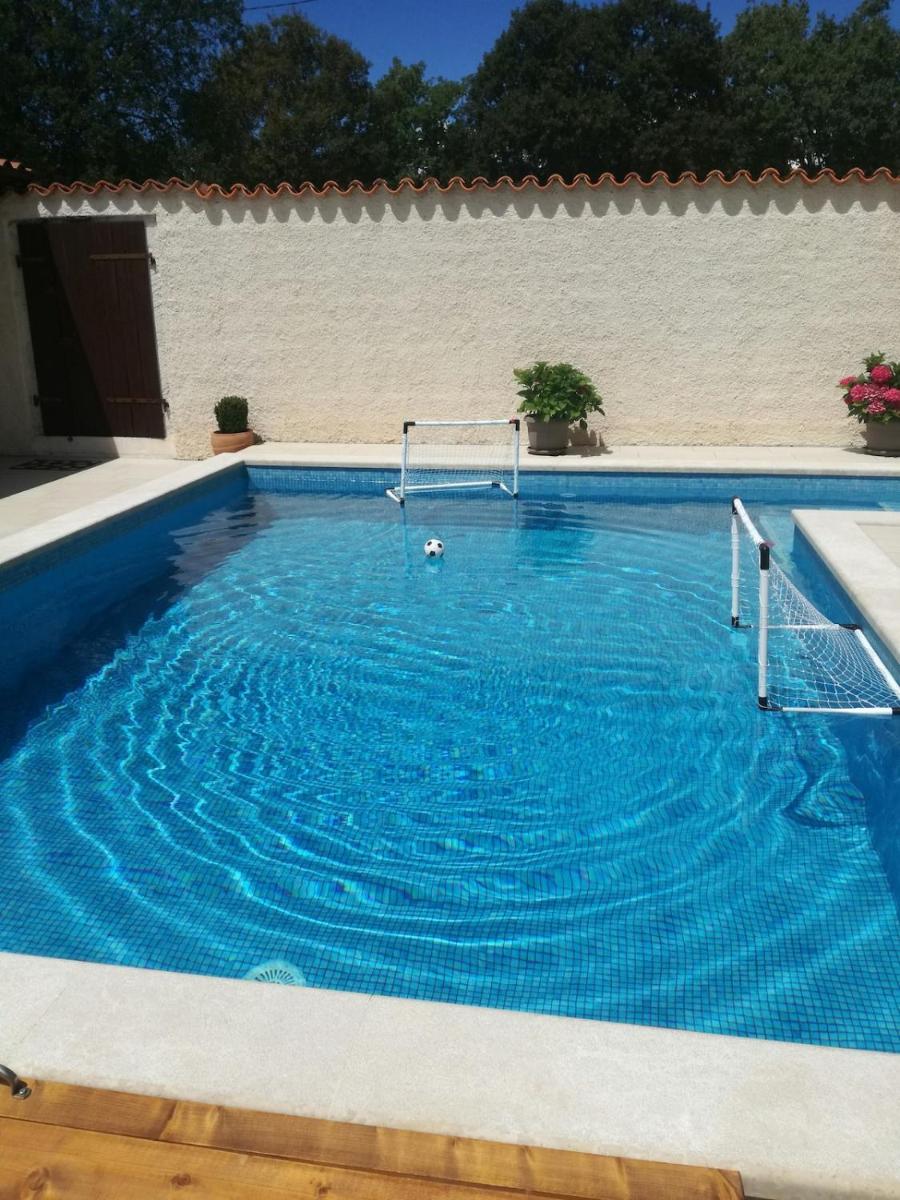 House Eleonora view 3