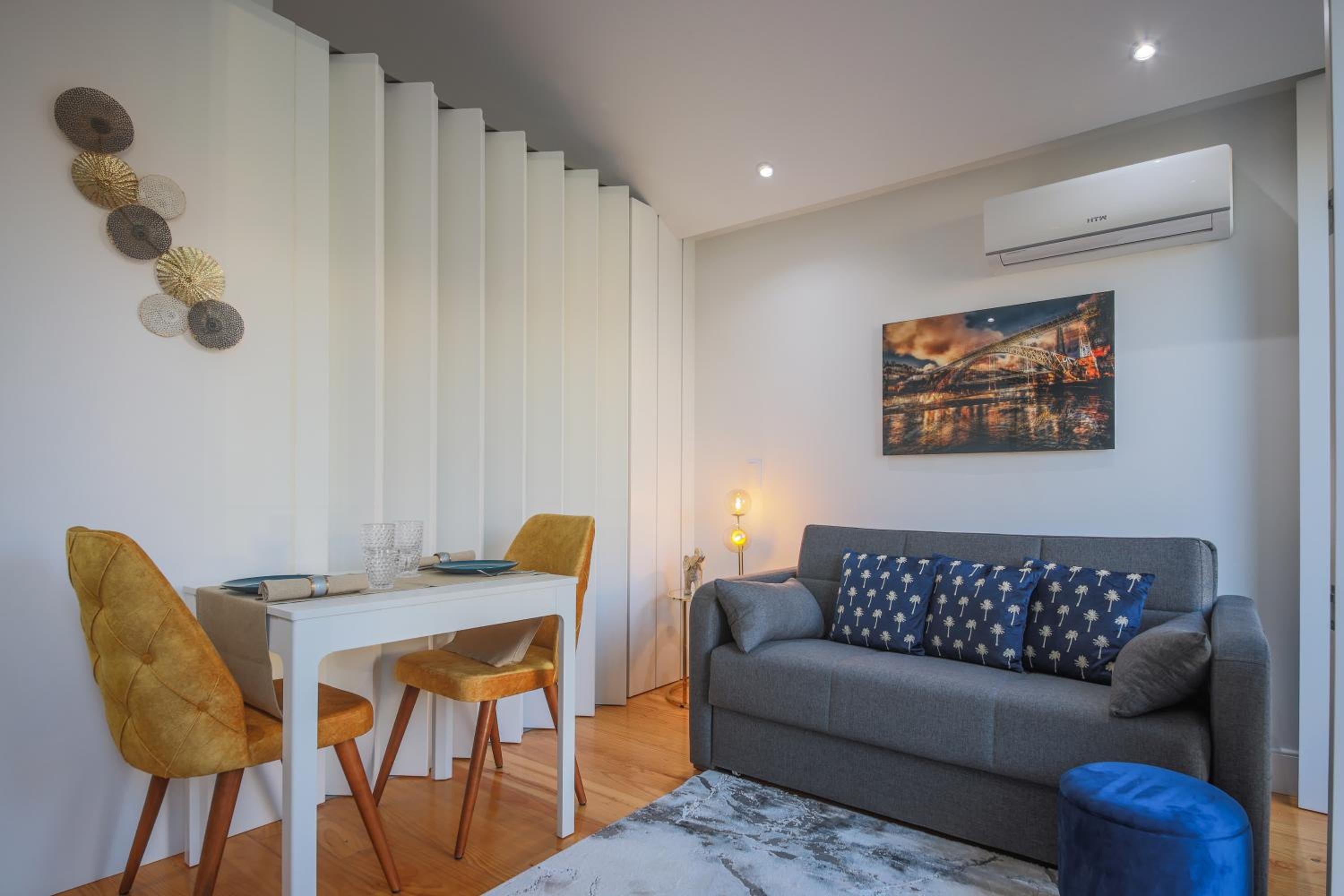 Sunshine Apartment