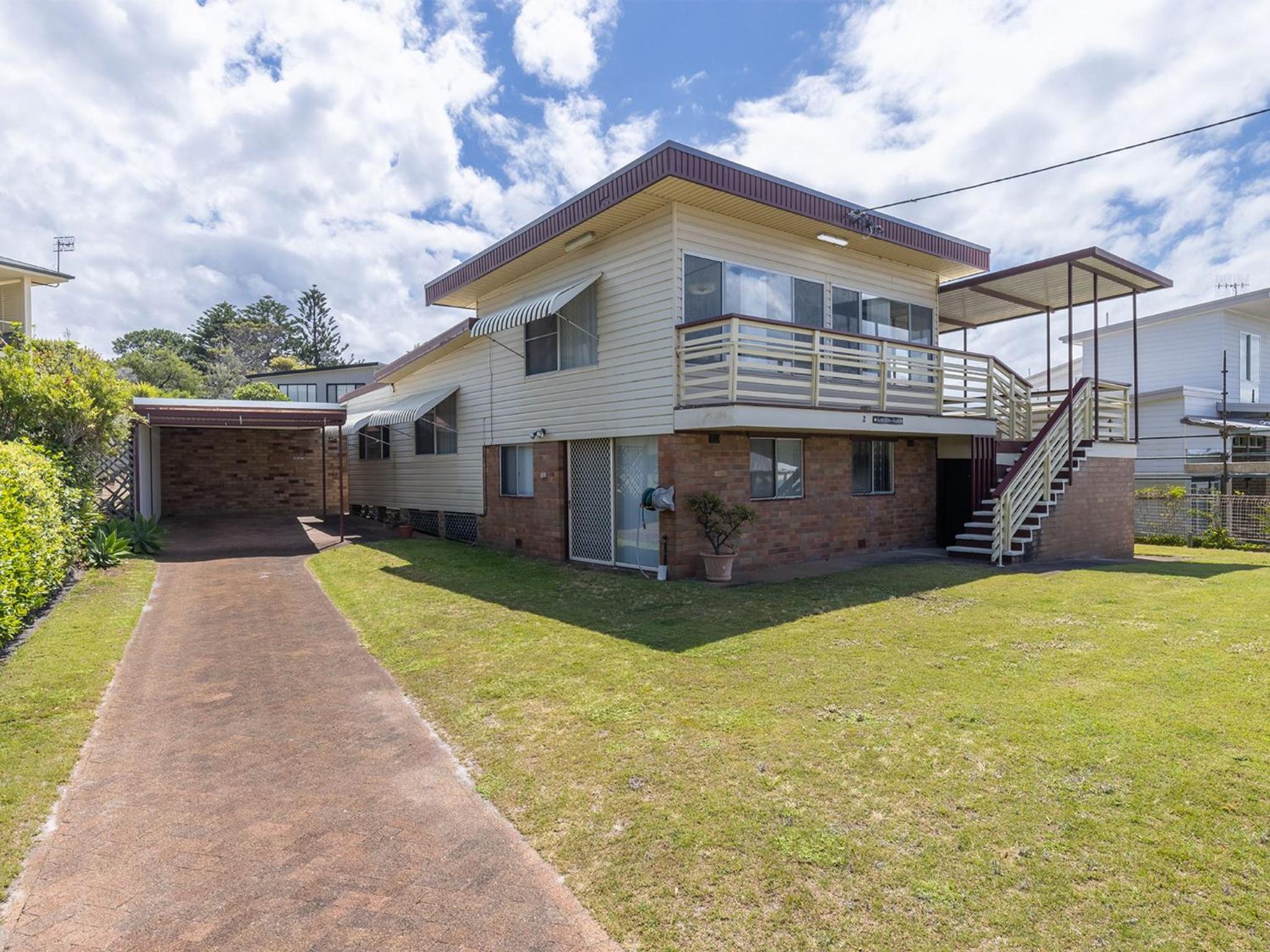 Golden Sands 2 Short Street, Air Con, Wifi, Beach View