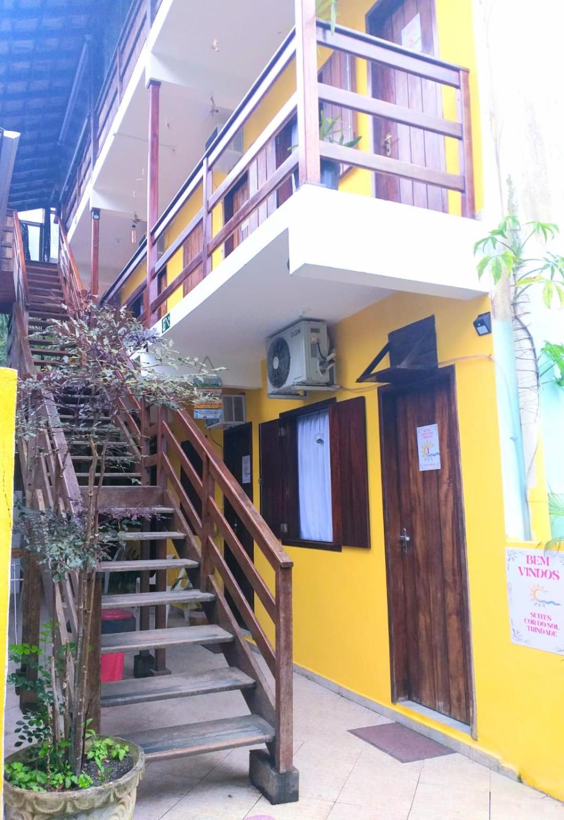 SUITES COR DO SOL TRINDADE