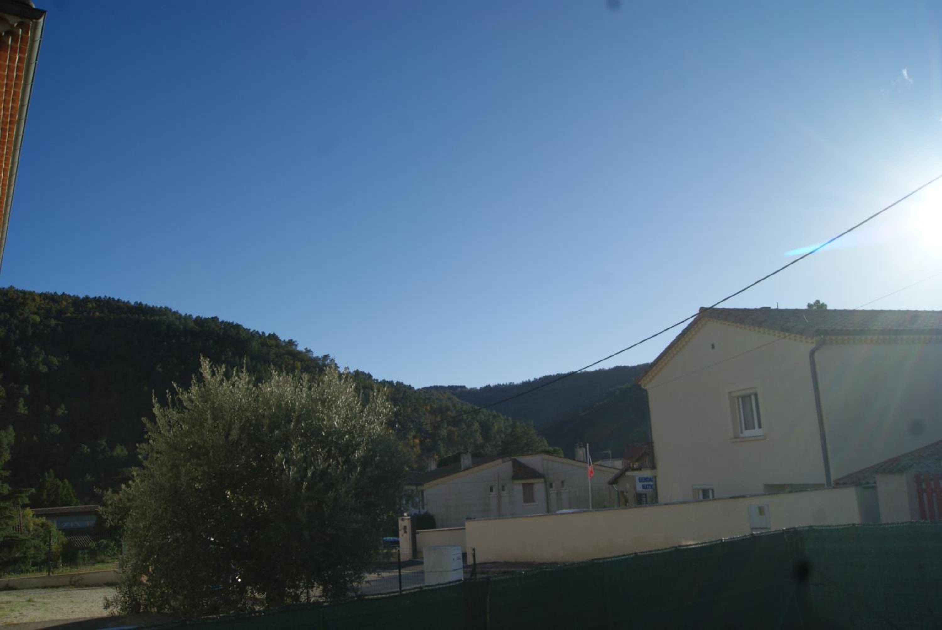 Photo 31