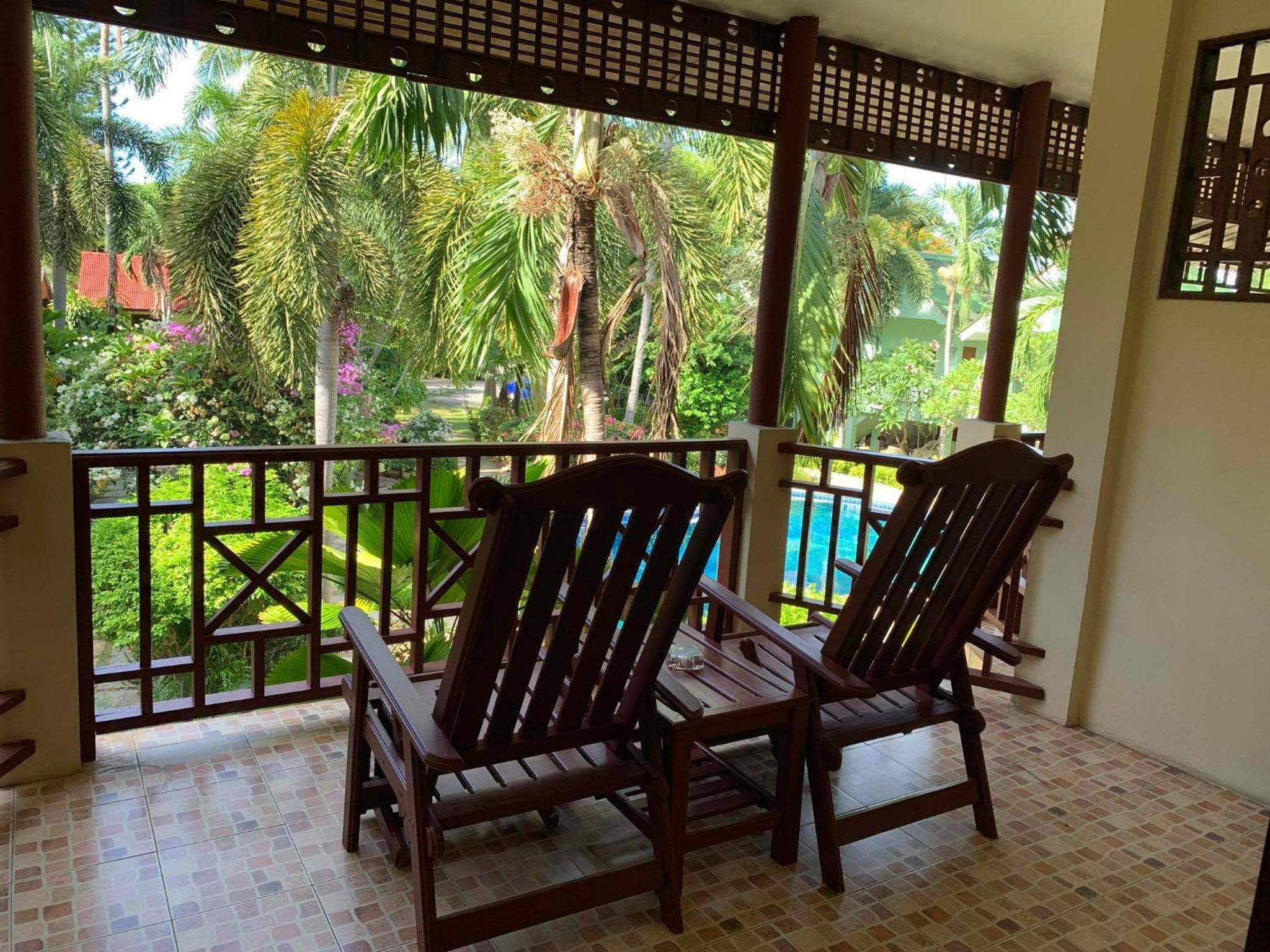 Rattana Guesthouse & Bungalow