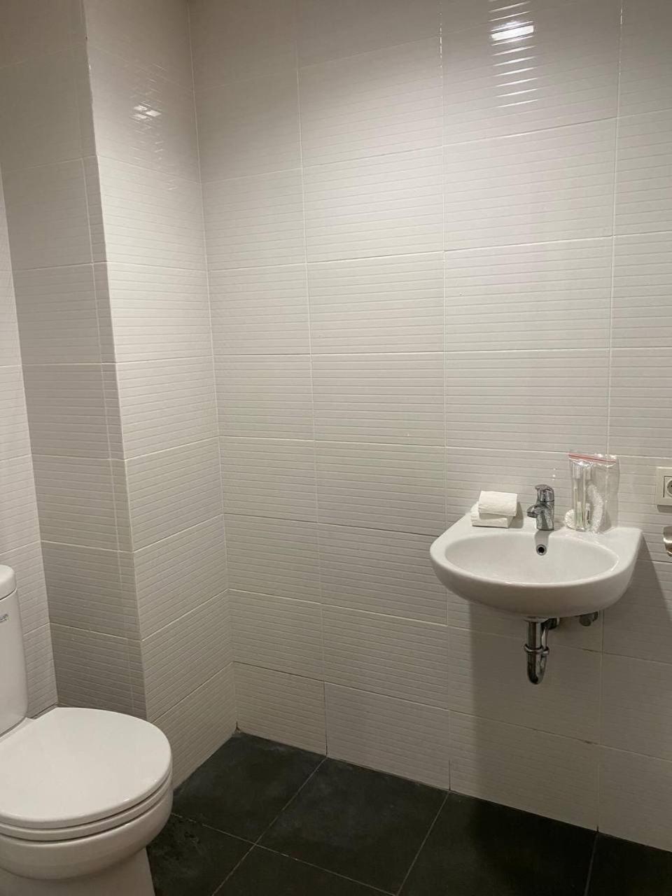 MG Suites 1 Bedroom Apartment Sea View Semarang (KUMU SUITES) view 3