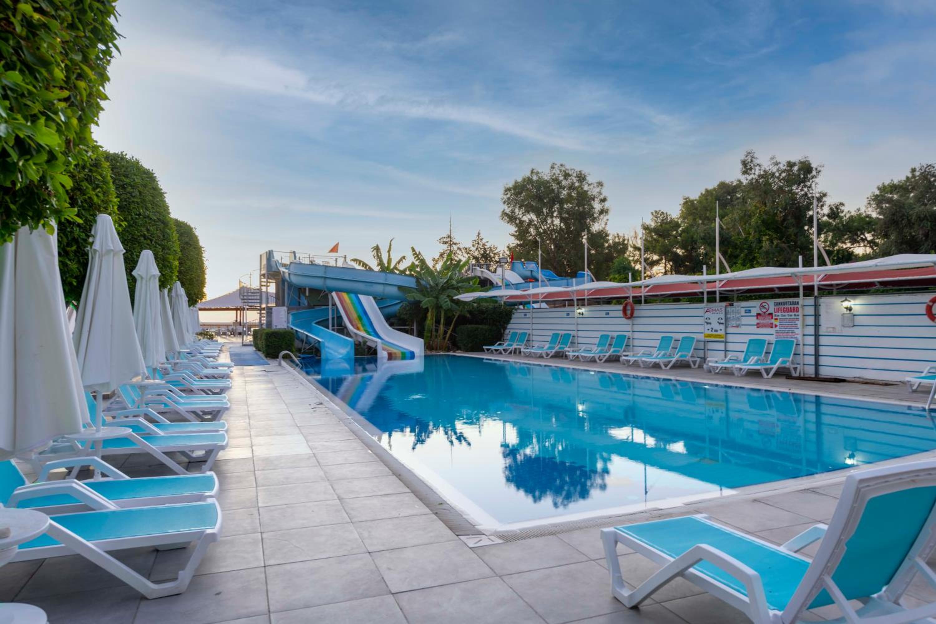 Armas Beach - Image 32