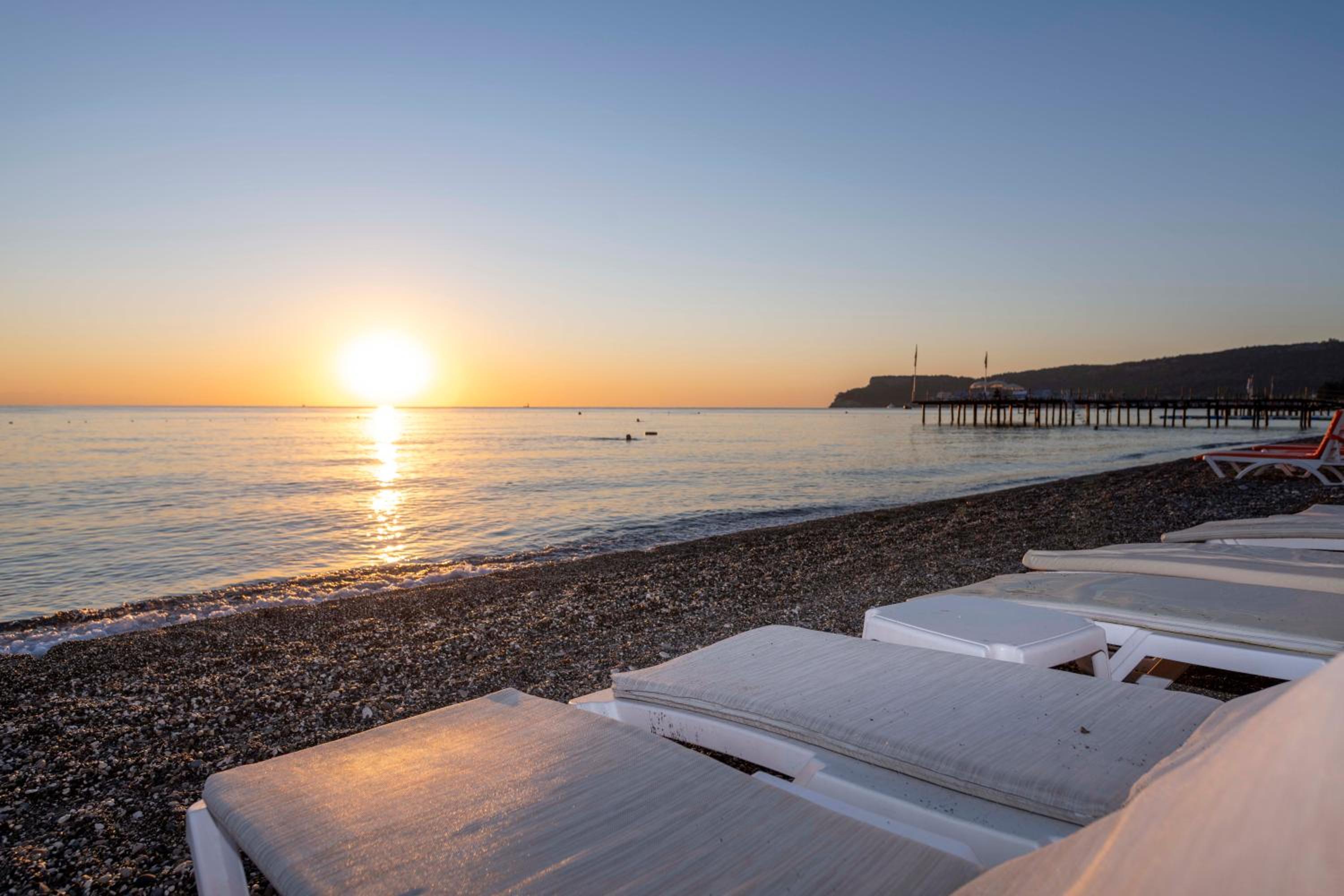 Armas Beach - Image 14