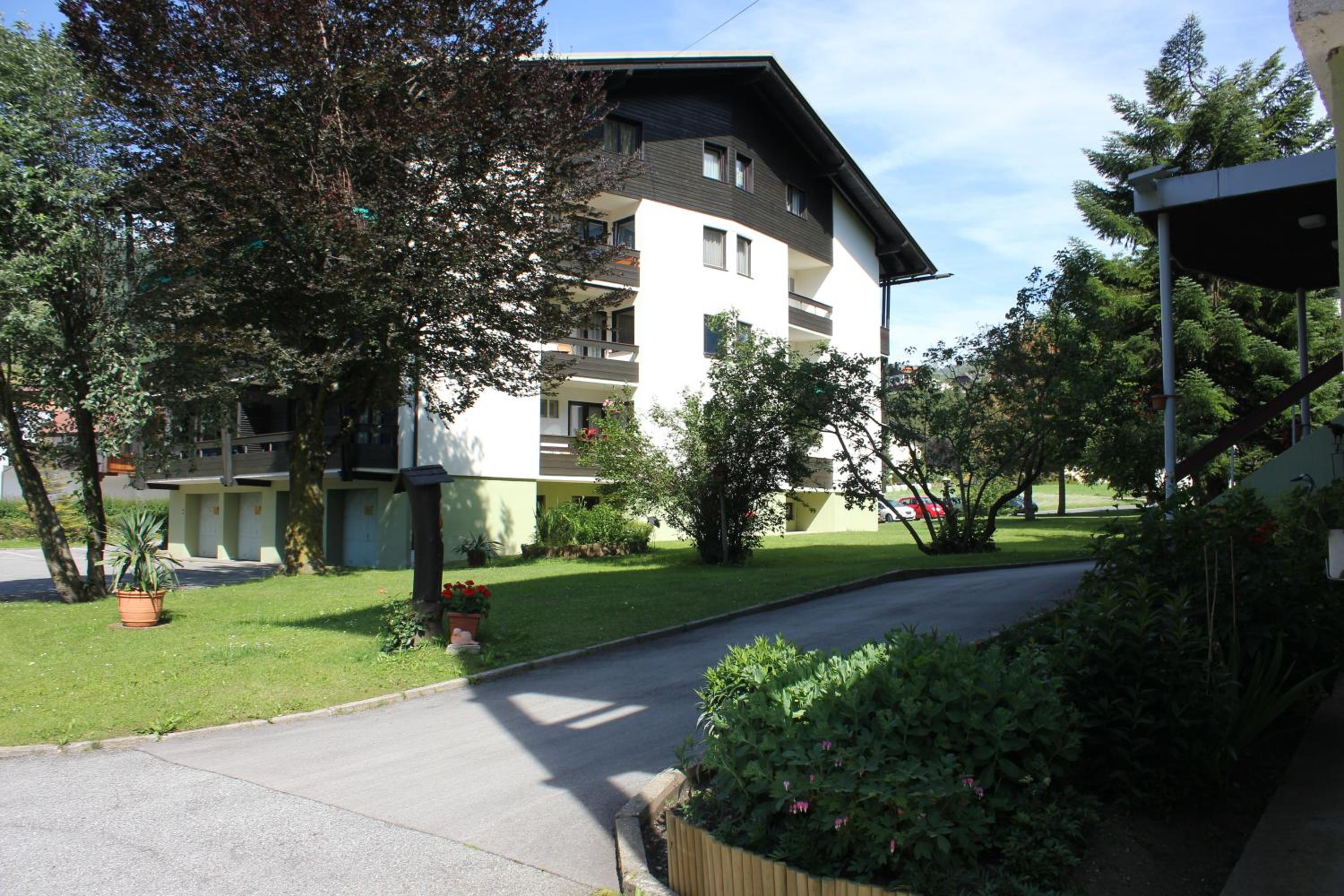 Appartementanlage Thermenblick SKI IN & SKI OUT