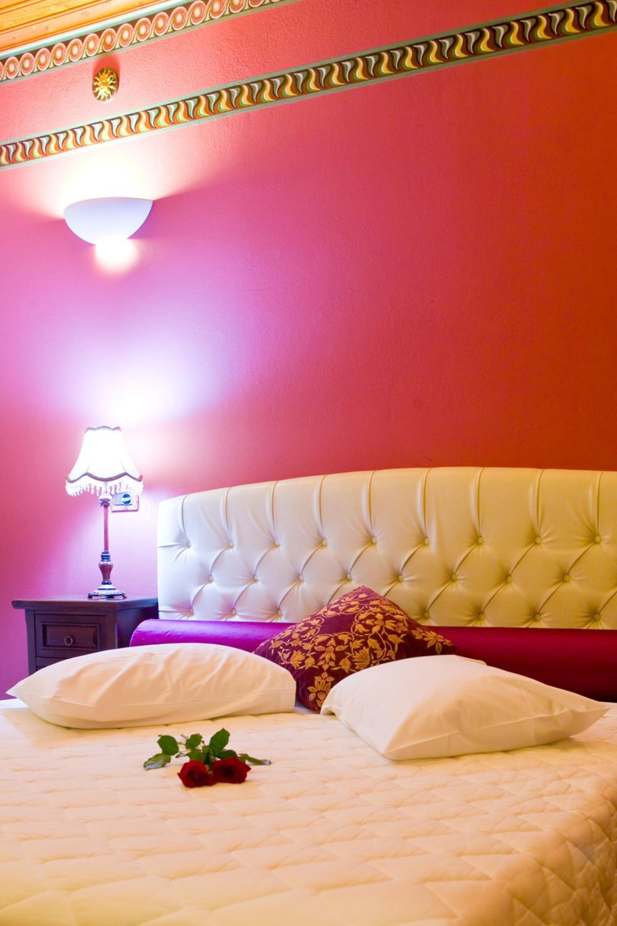 Kyveli Suites