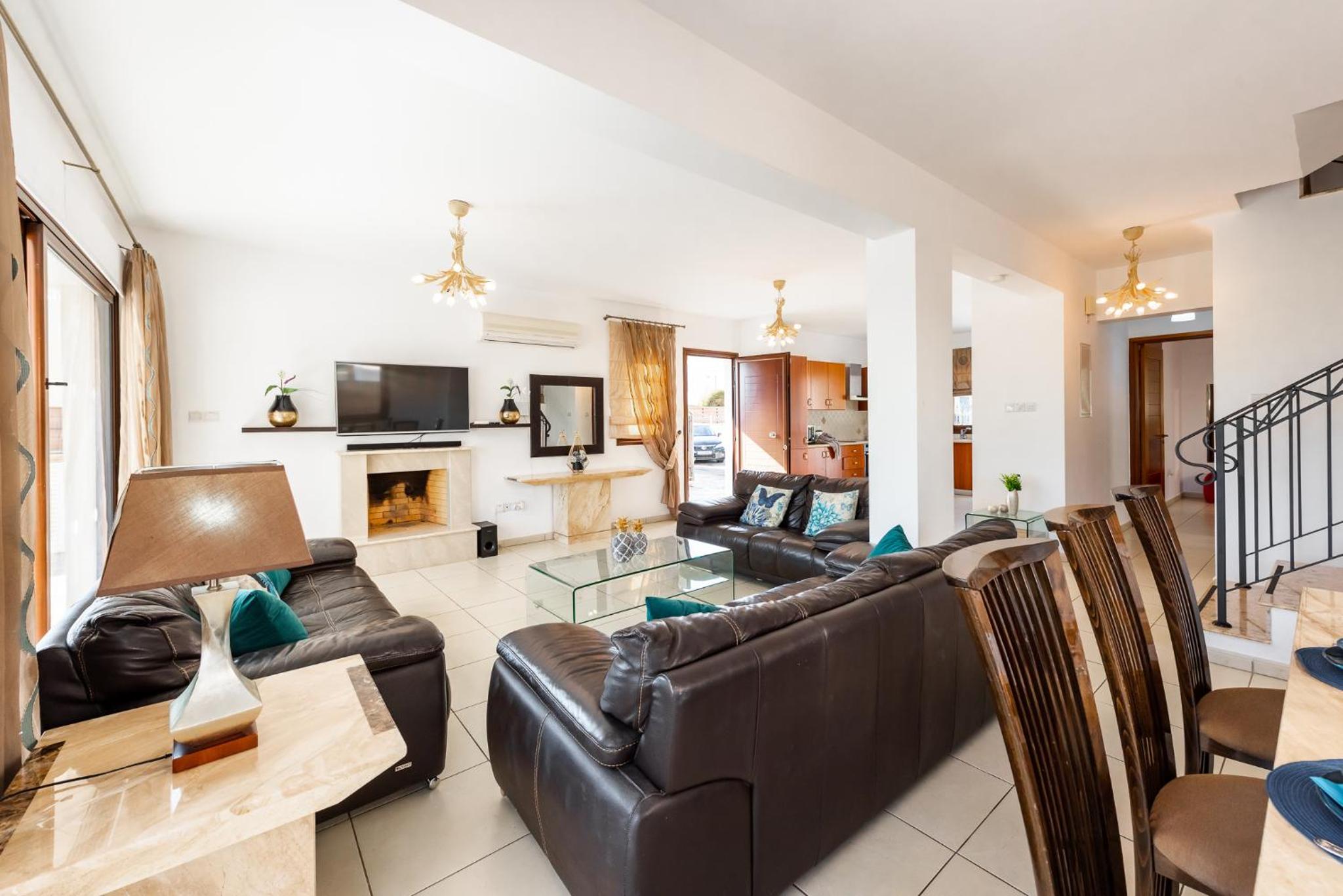 Sea Front Oceanus H2 by Ezoria Villas
