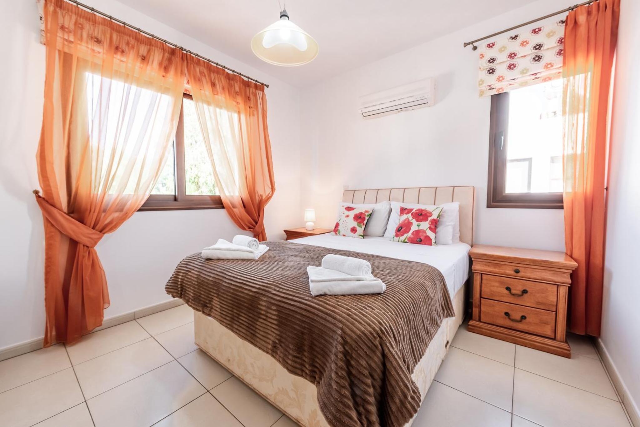 Sea Front Oceanus H2 by Ezoria Villas