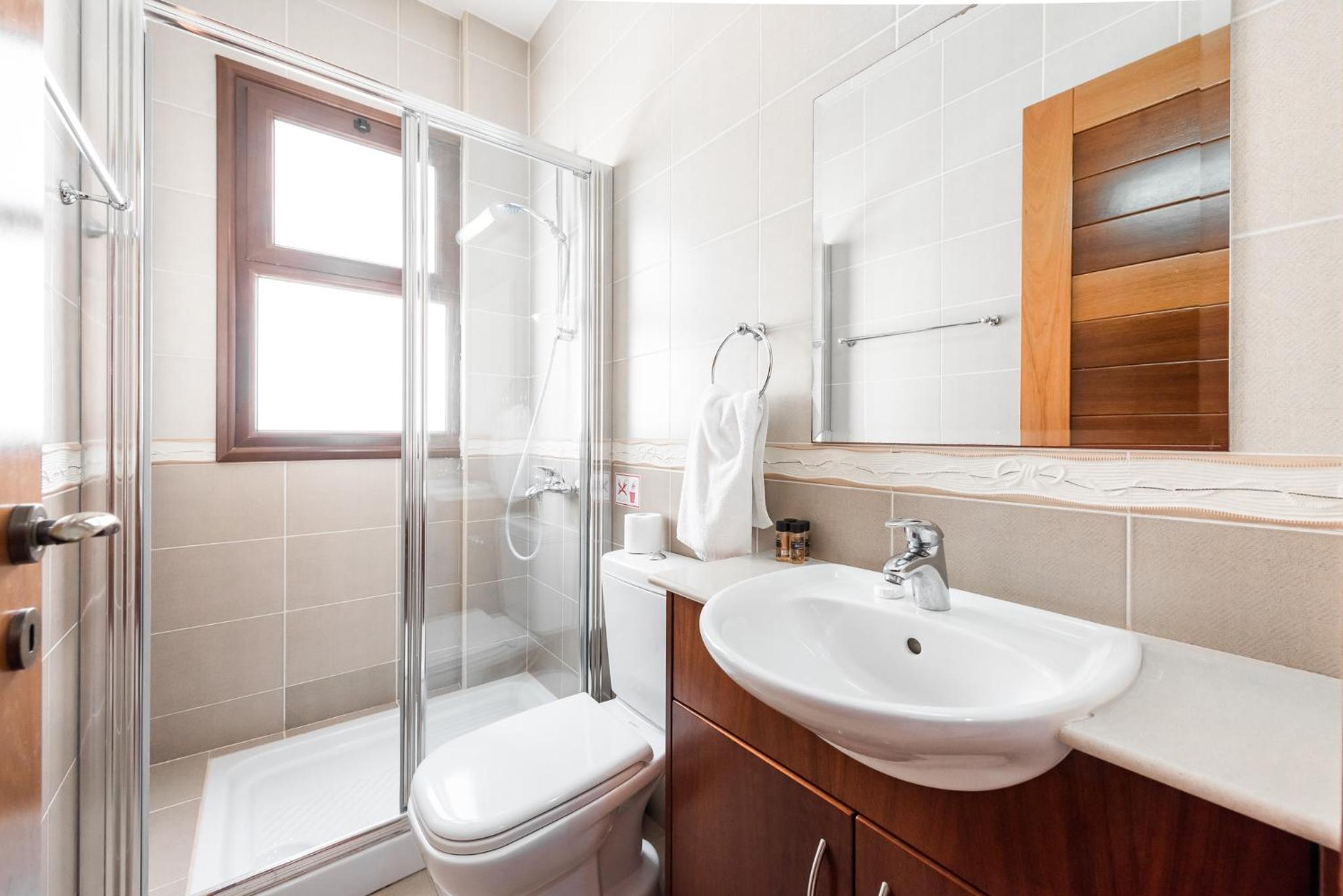 Sea Front Oceanus H2 by Ezoria Villas