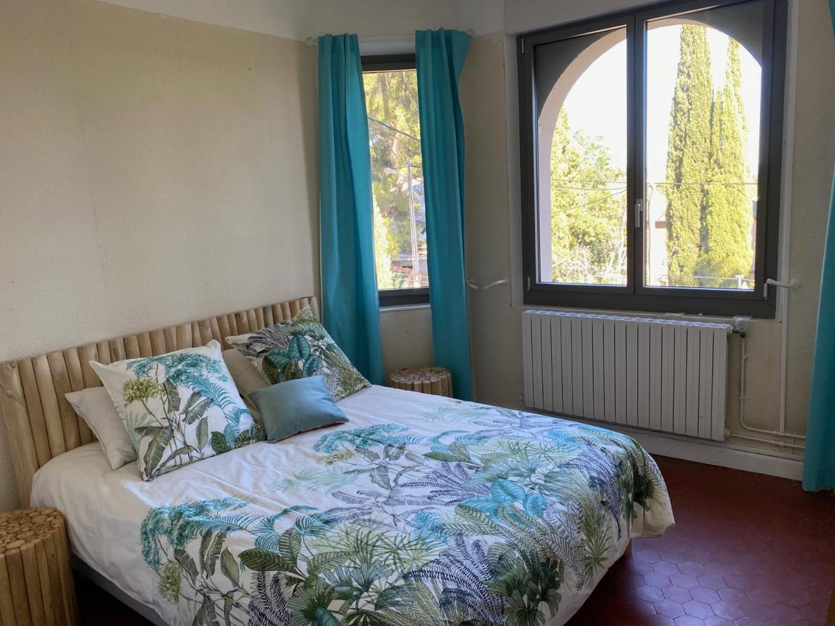 Domaine du Peymian-Villa Art Deco view 3