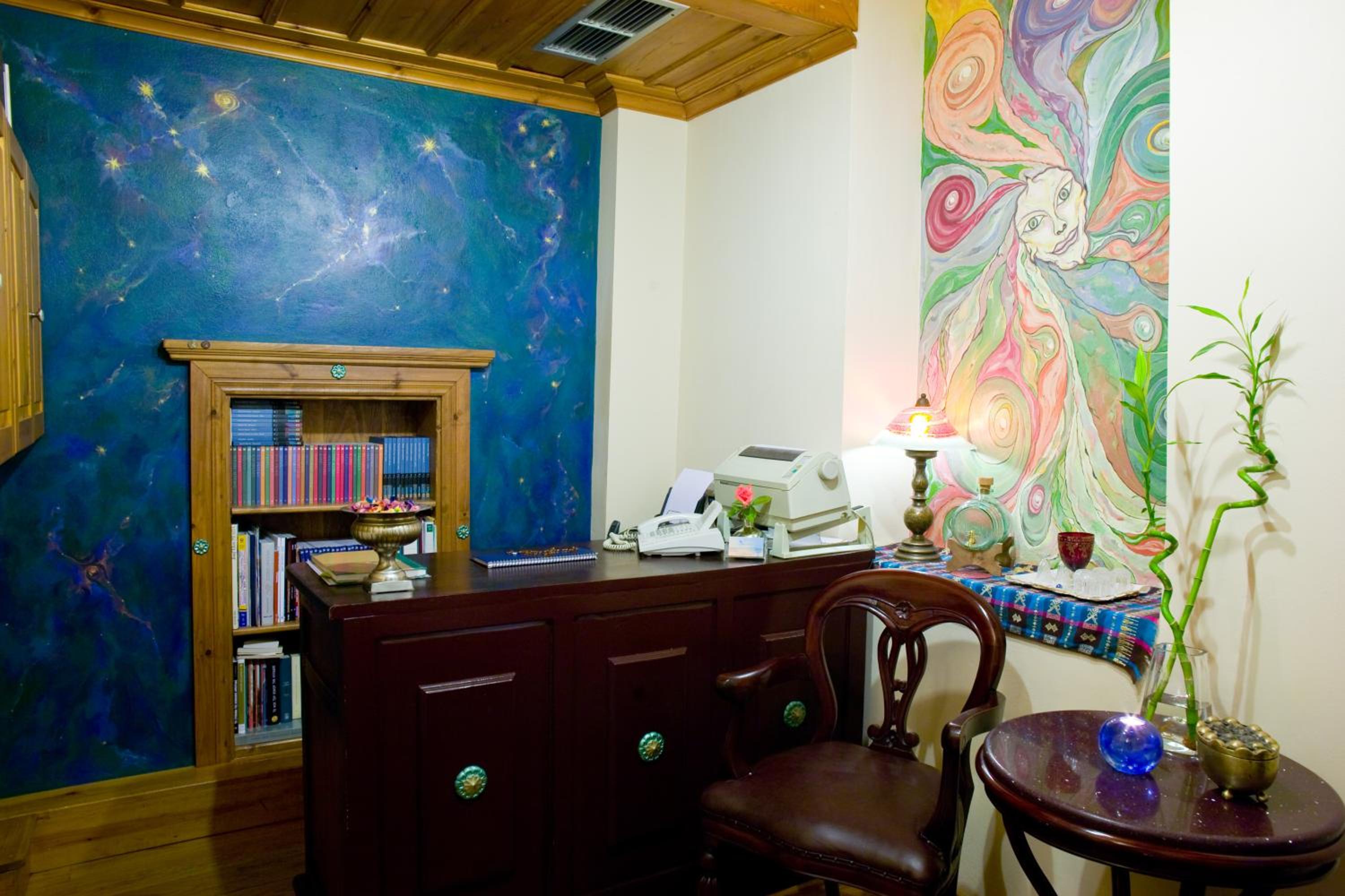 Kyveli Suites