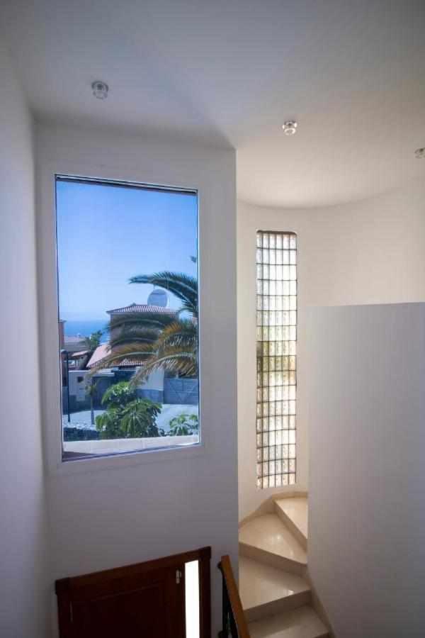 Moon Villa Los Gigantes photo 5