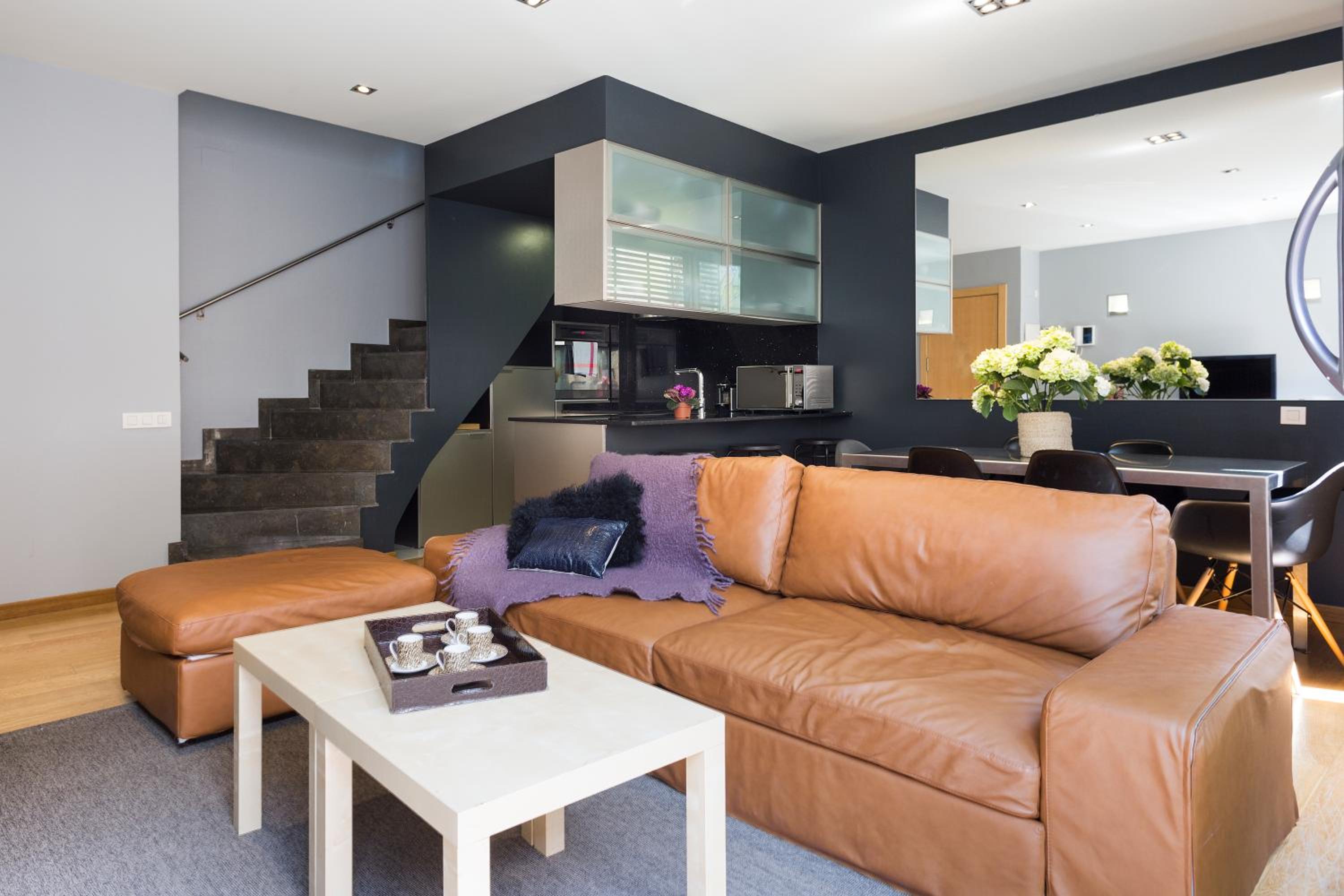 Apartment Barcelona Rentals - Gracia Pool Apartments Center