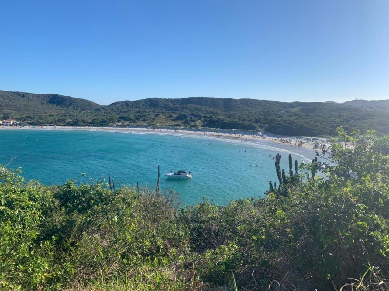 Apartamento no Pero, Cabo Frio, 10 minutos da praia, a pé.