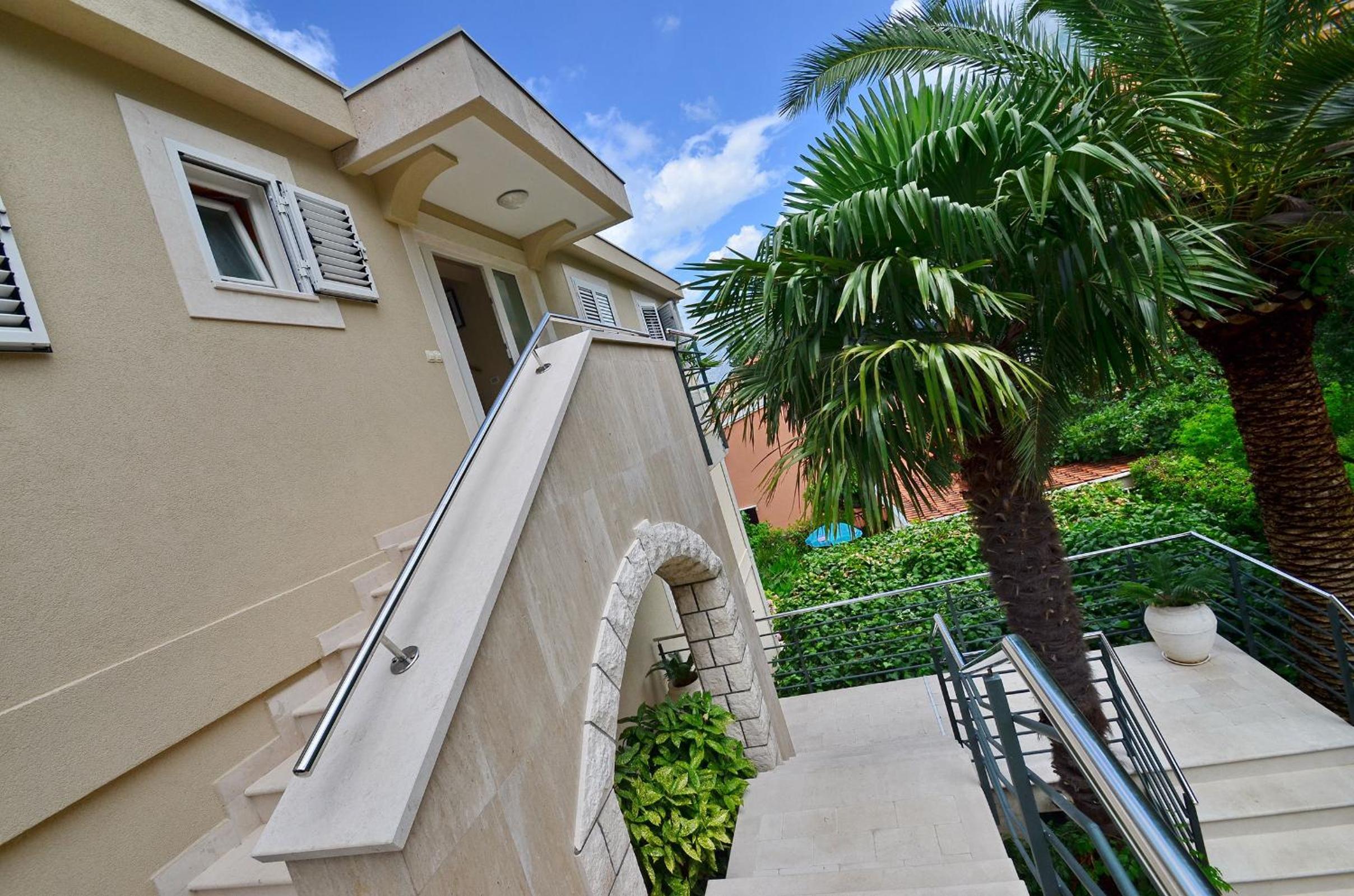 Palma Apartments