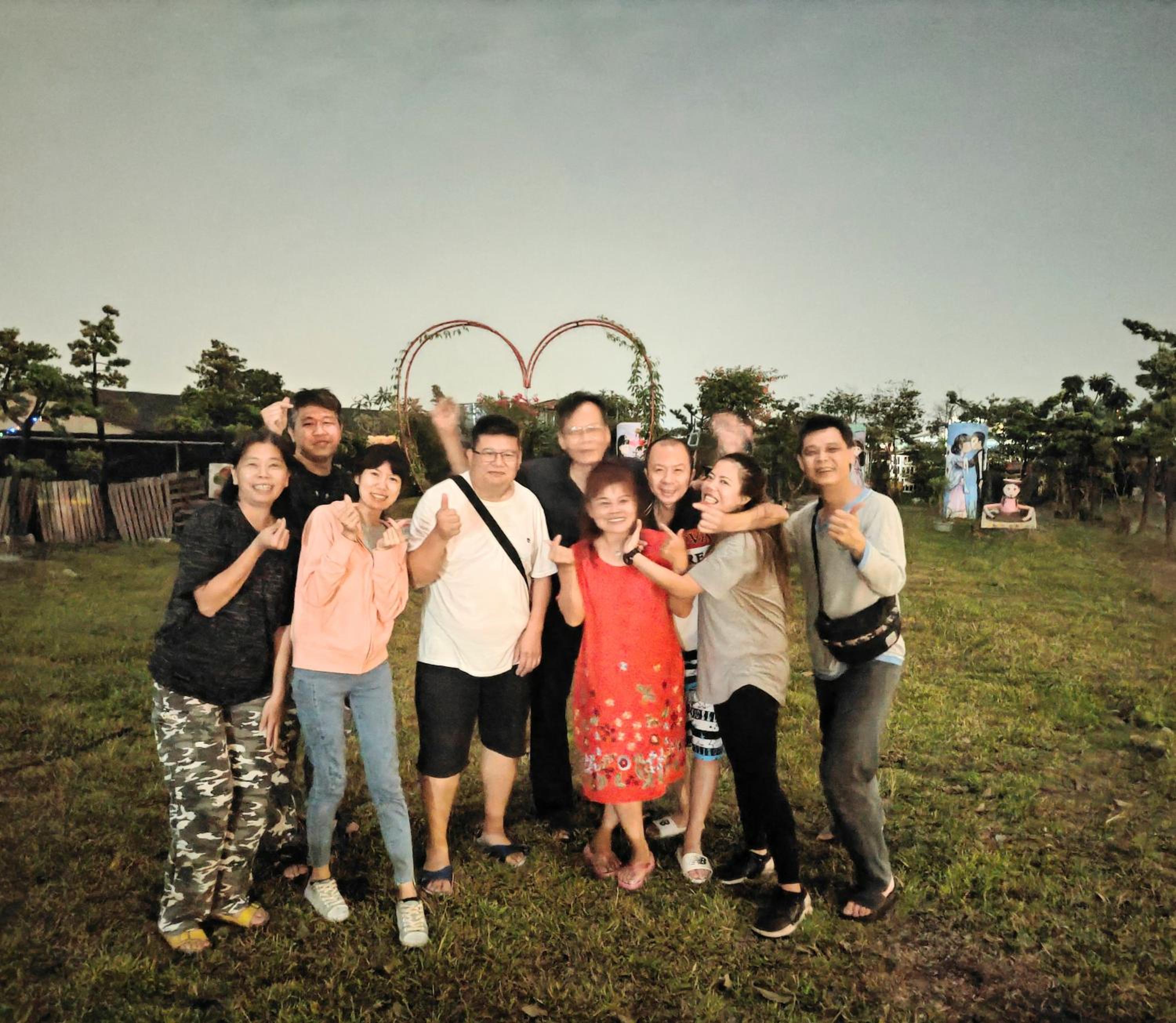 Photo 33