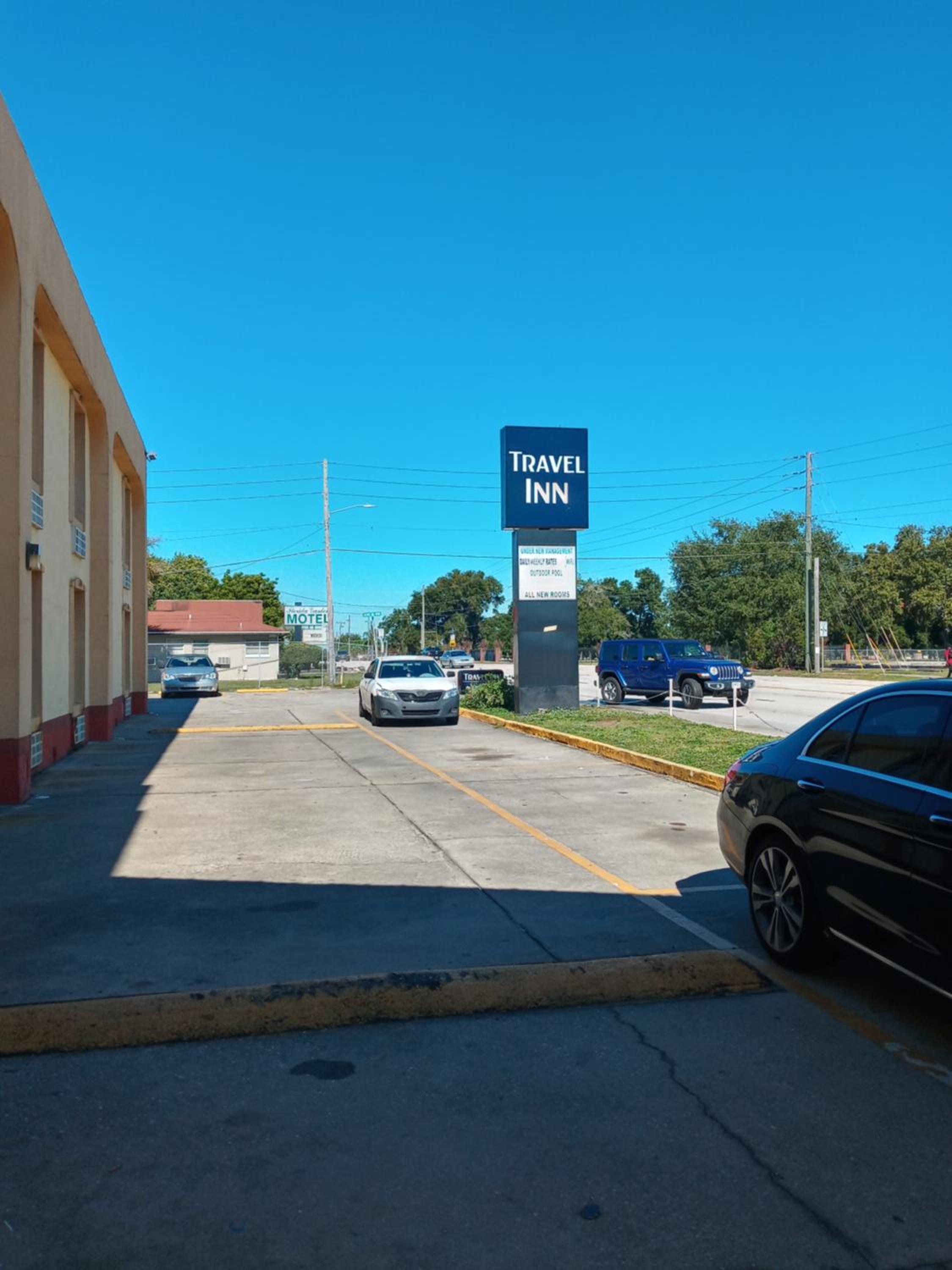 Travel Inn Winter Haven view 2
