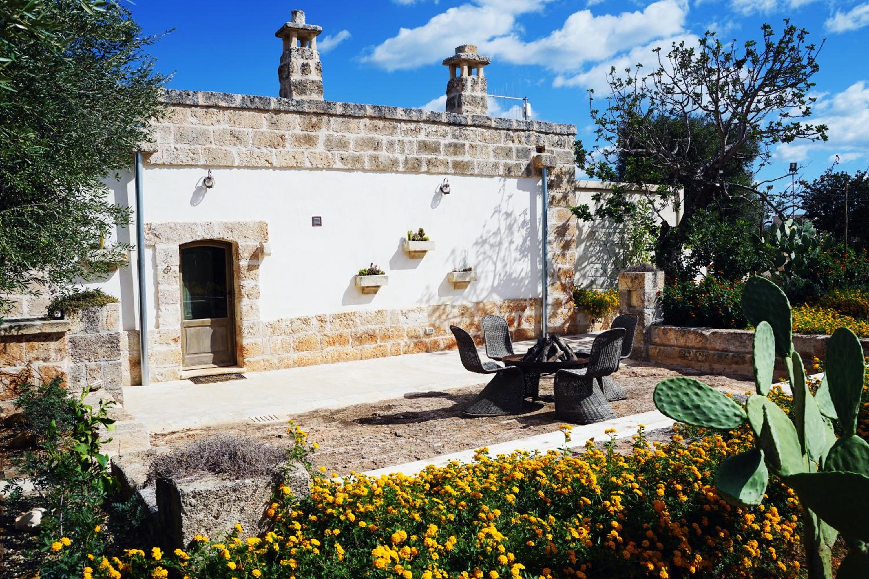 Villa Torretta San Martino view 2