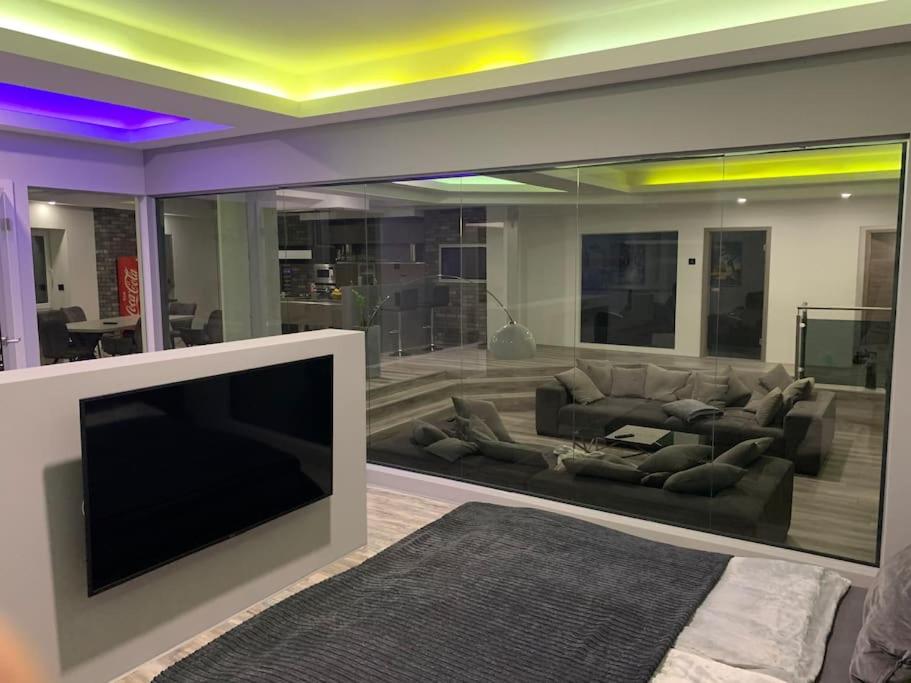 Loft mit Whirlpool Sauna Kino nahe Wolfsburg - Property Image 1