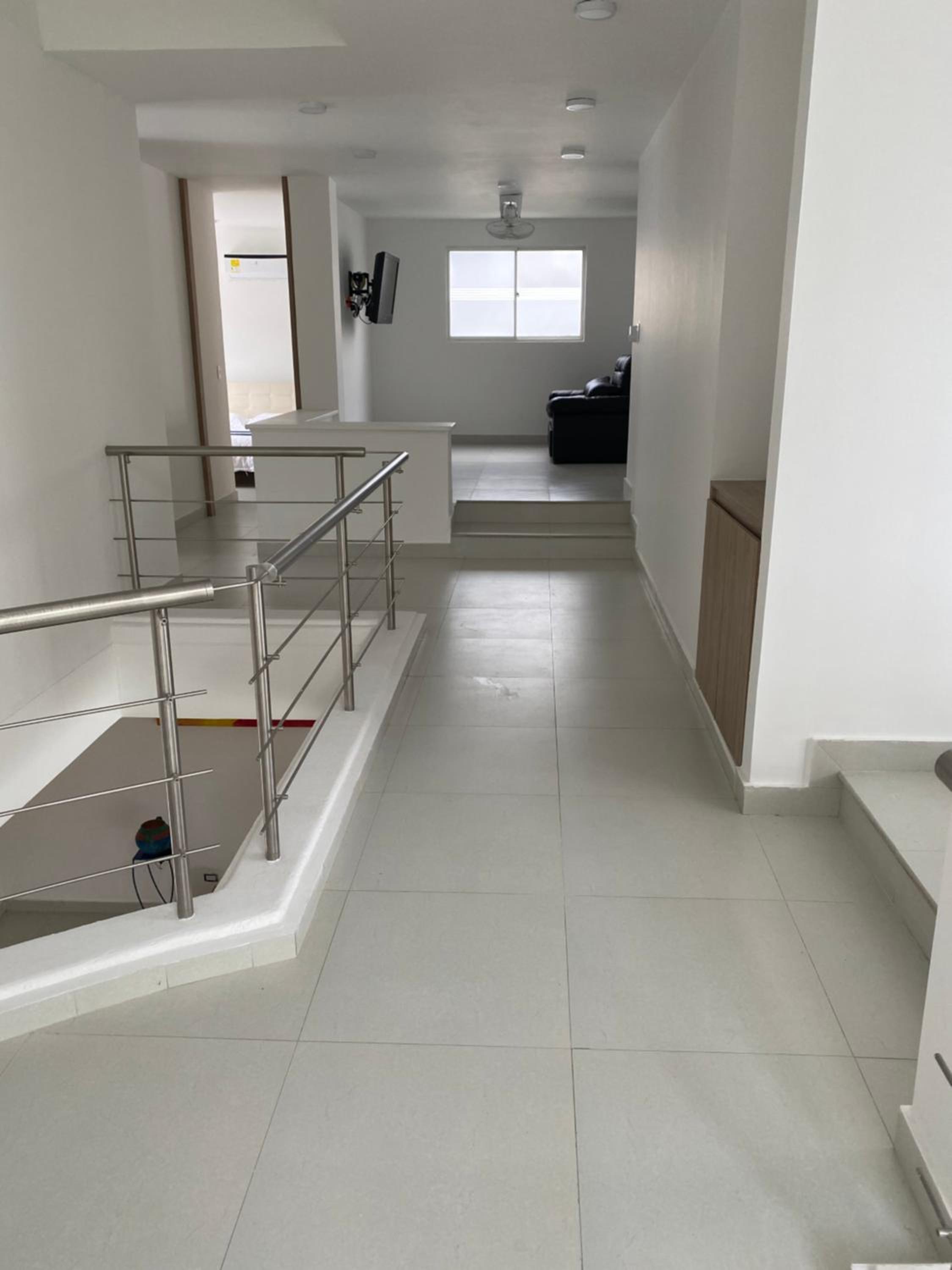 Espectacular Casa Condominio Lagos del Peñón Girardot-Colombia