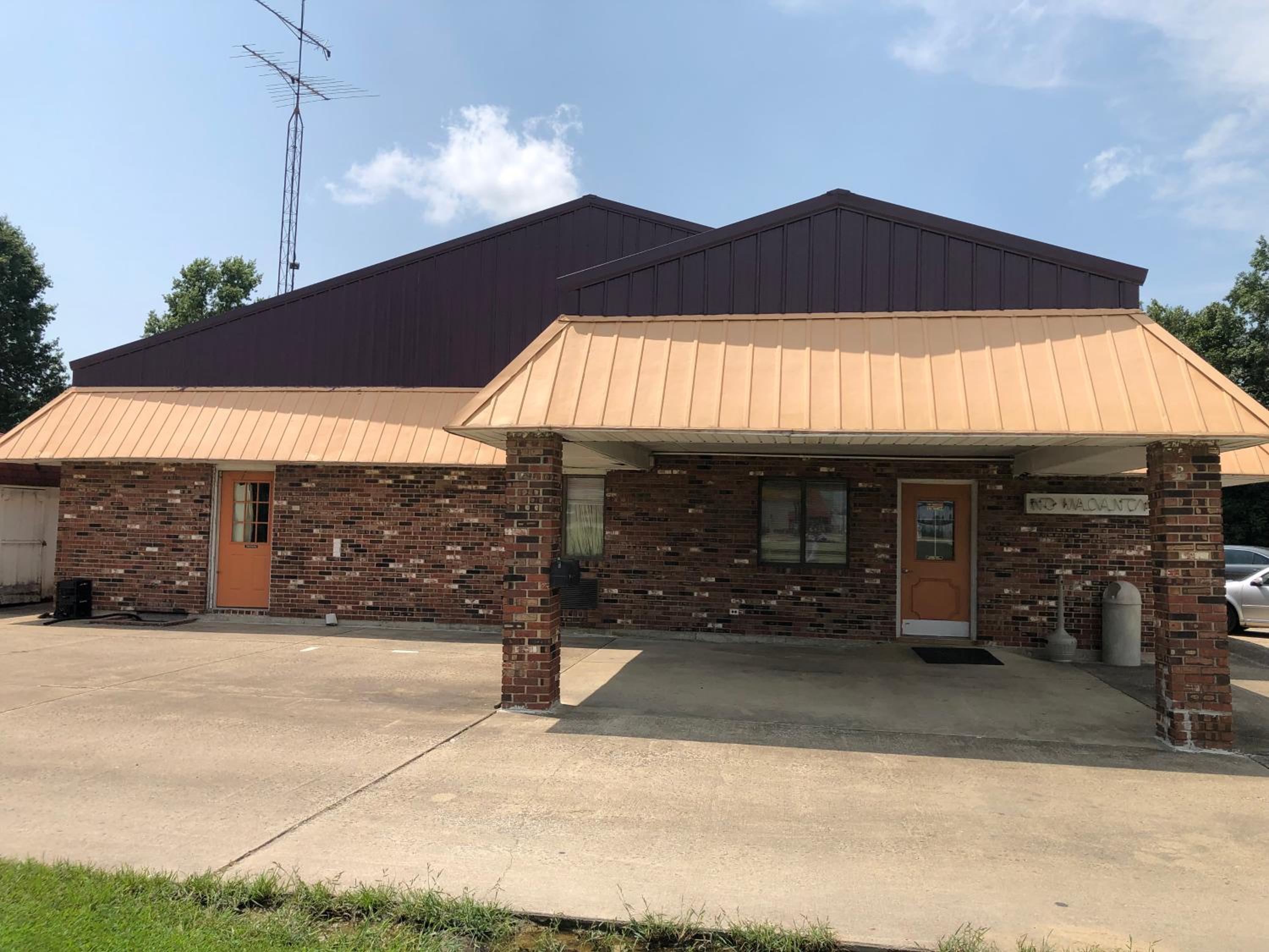 Budget Host Inn