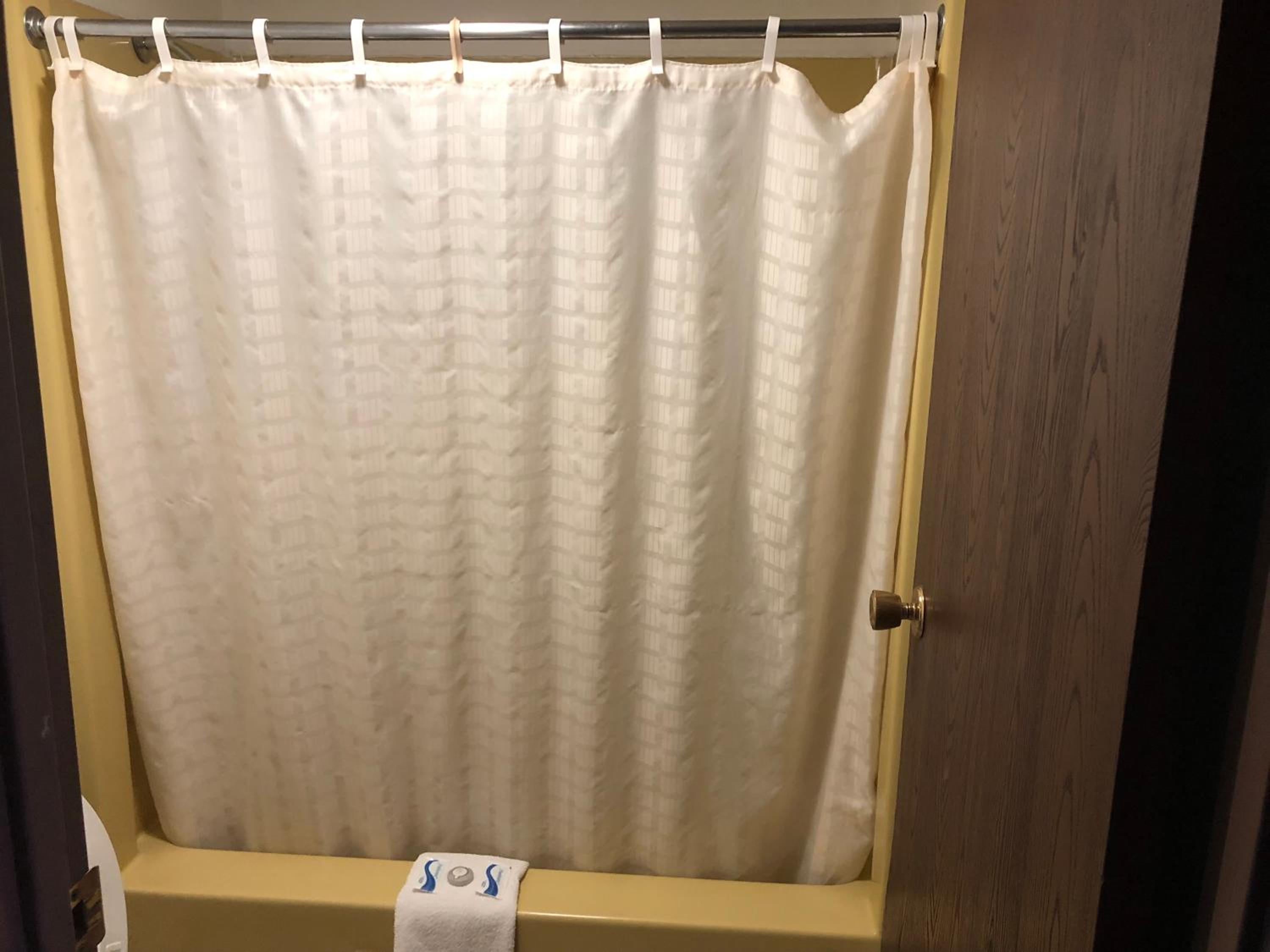 Budget Host Inn
