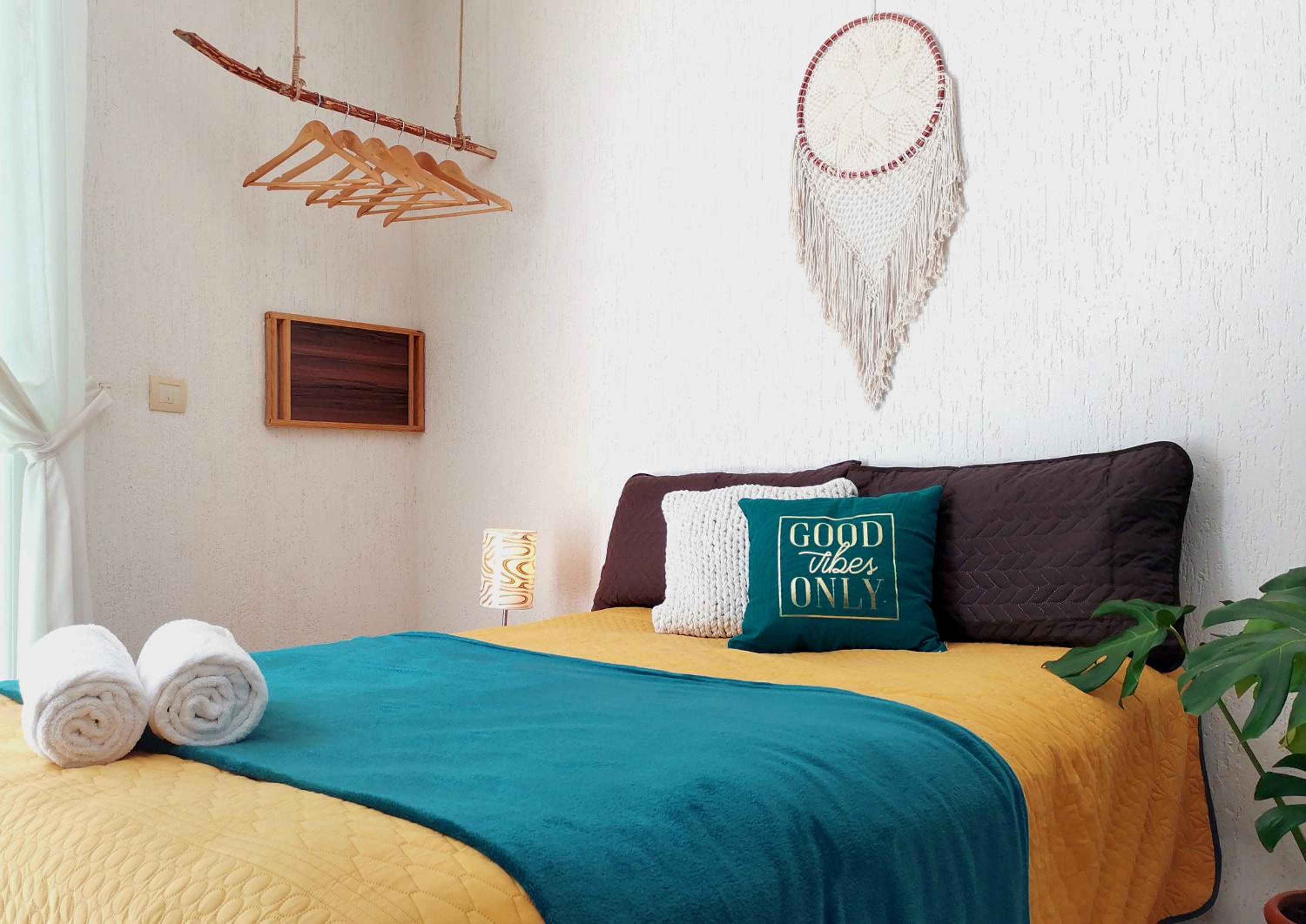 BEAUTIFUL & COZY NEAR BEACH Apartment Pool & KingSize Bed