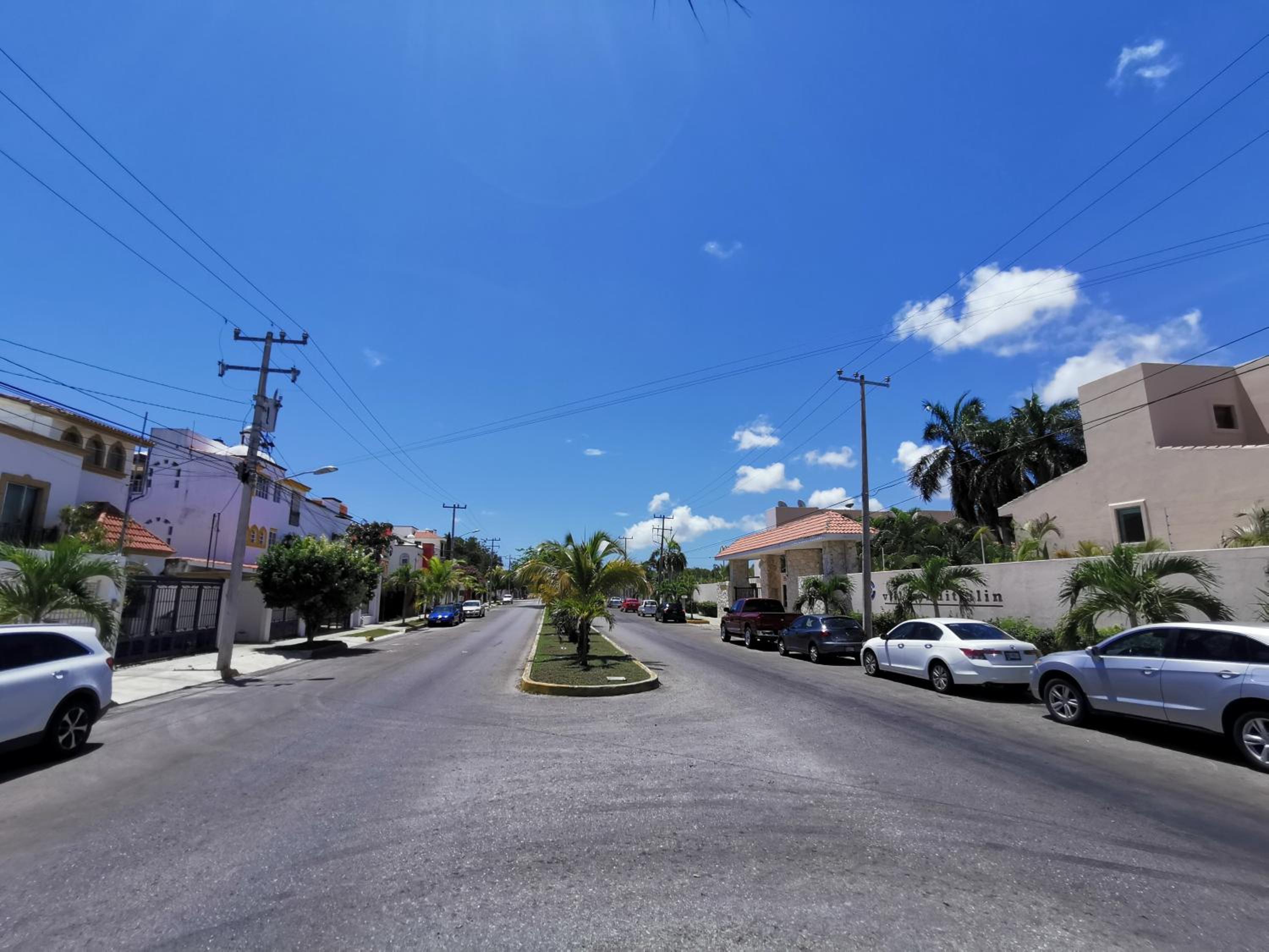 BEAUTIFUL & COZY NEAR BEACH Apartment Pool & KingSize Bed