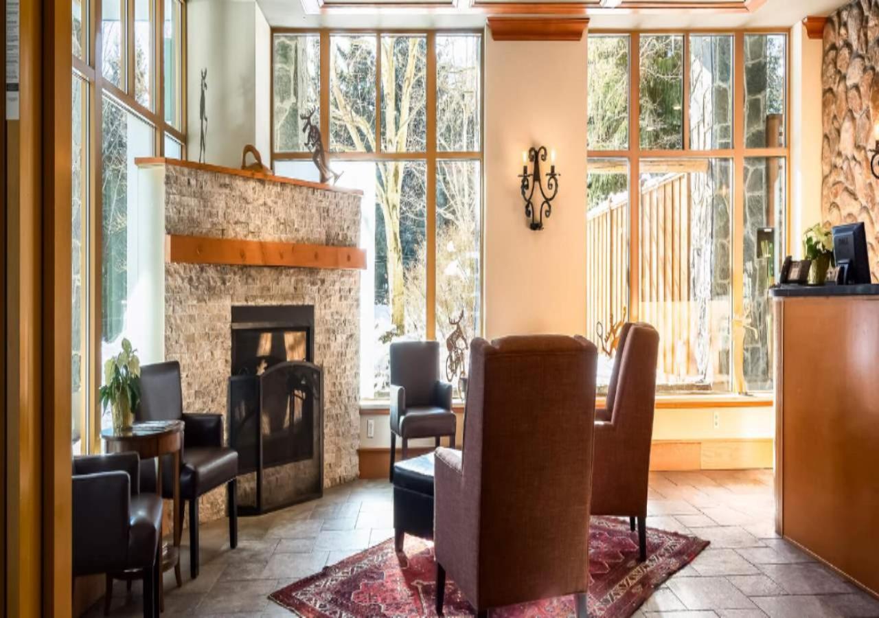 Whistler Cascade Lodge by TS