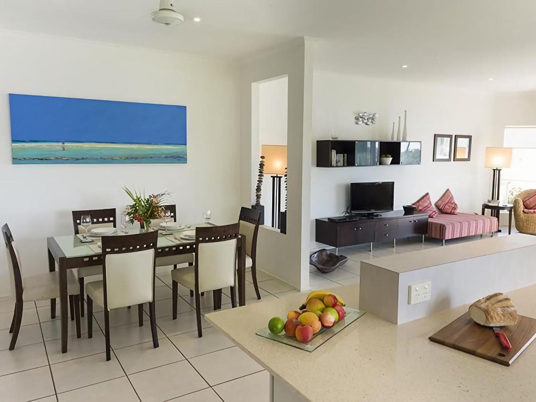 Noosa River Gardens 8 Hilton Terrace 76 view 5