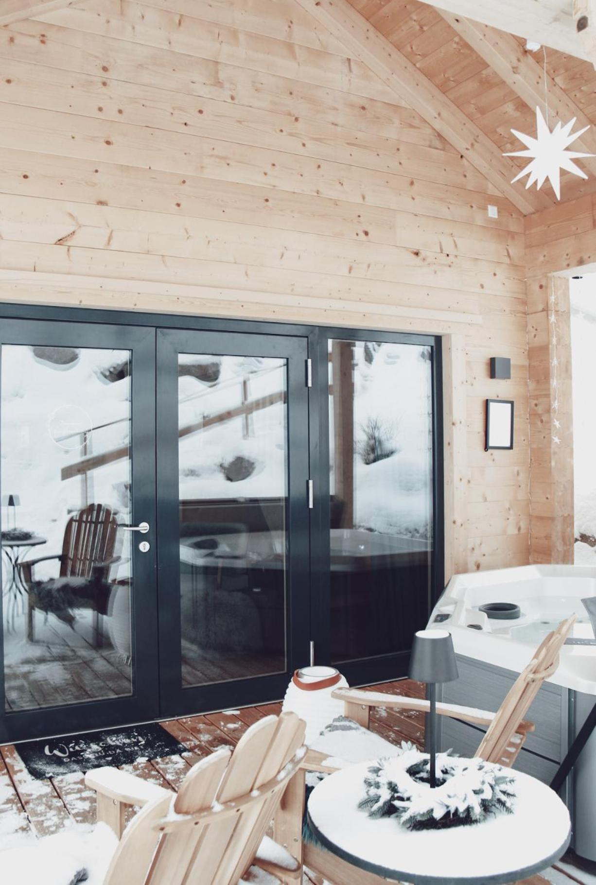 HUS - Chalet Lodges