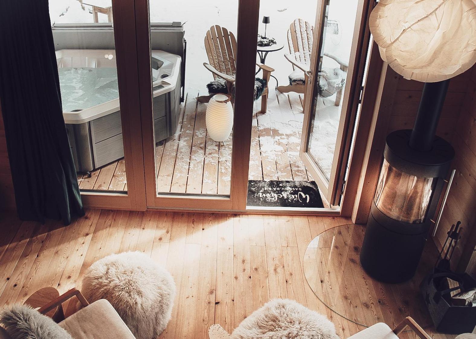 HUS - Chalet Lodges