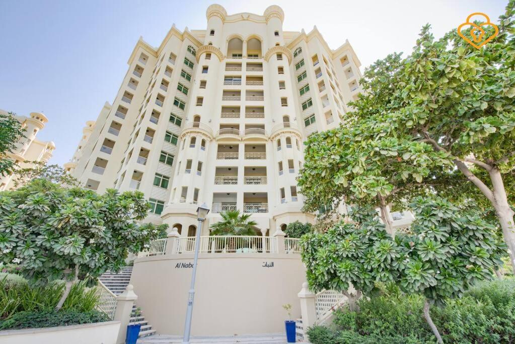 Keysplease Seaview 2 B/R With Beach access, Palm Jumeirah