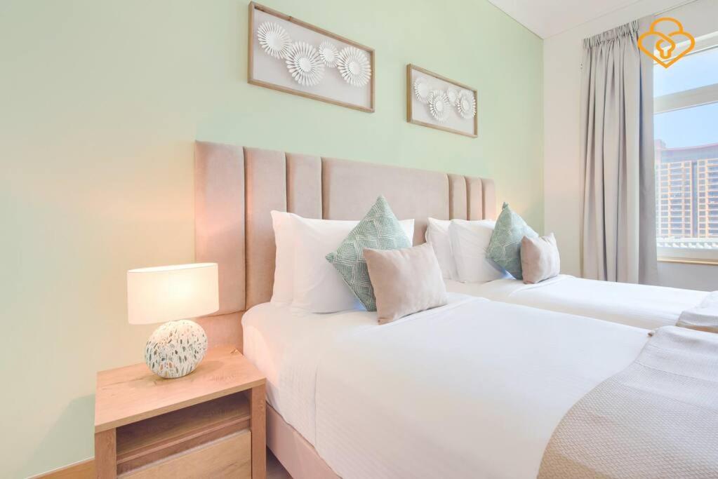 Keysplease Seaview 2 B/R With Beach access, Palm Jumeirah