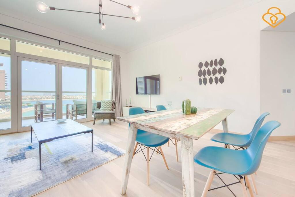 Keysplease Seaview 2 B/R With Beach access, Palm Jumeirah