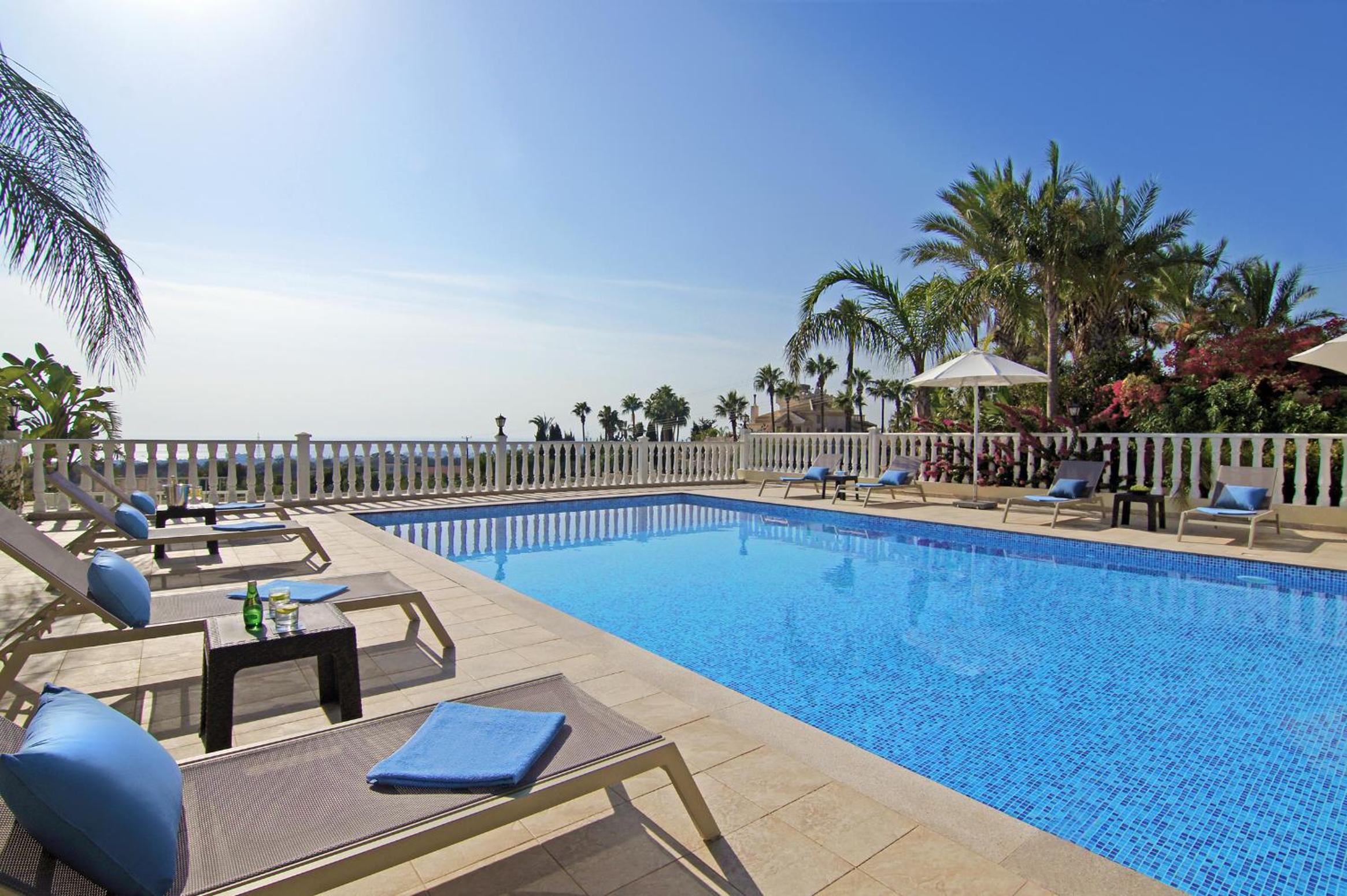 Villa Cleopatra view 5